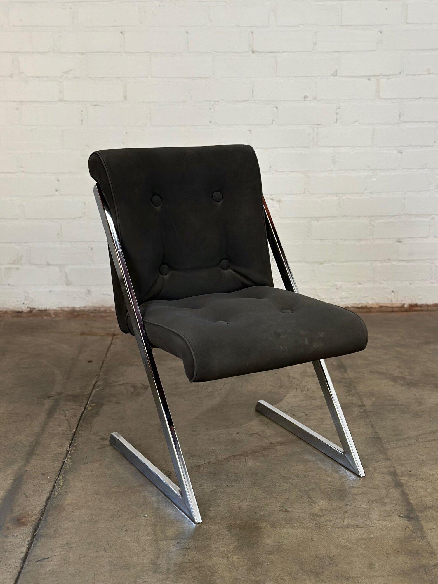 W21 D24 H33 SW19.5 SD18 SH16

Vintage Z chairs in chrome with original thick Naugahyde like upholstery. Chairs are are structurally sound and sturdy with no major areas of wear to chrome frames. The upholstery is in tact with no tears but does