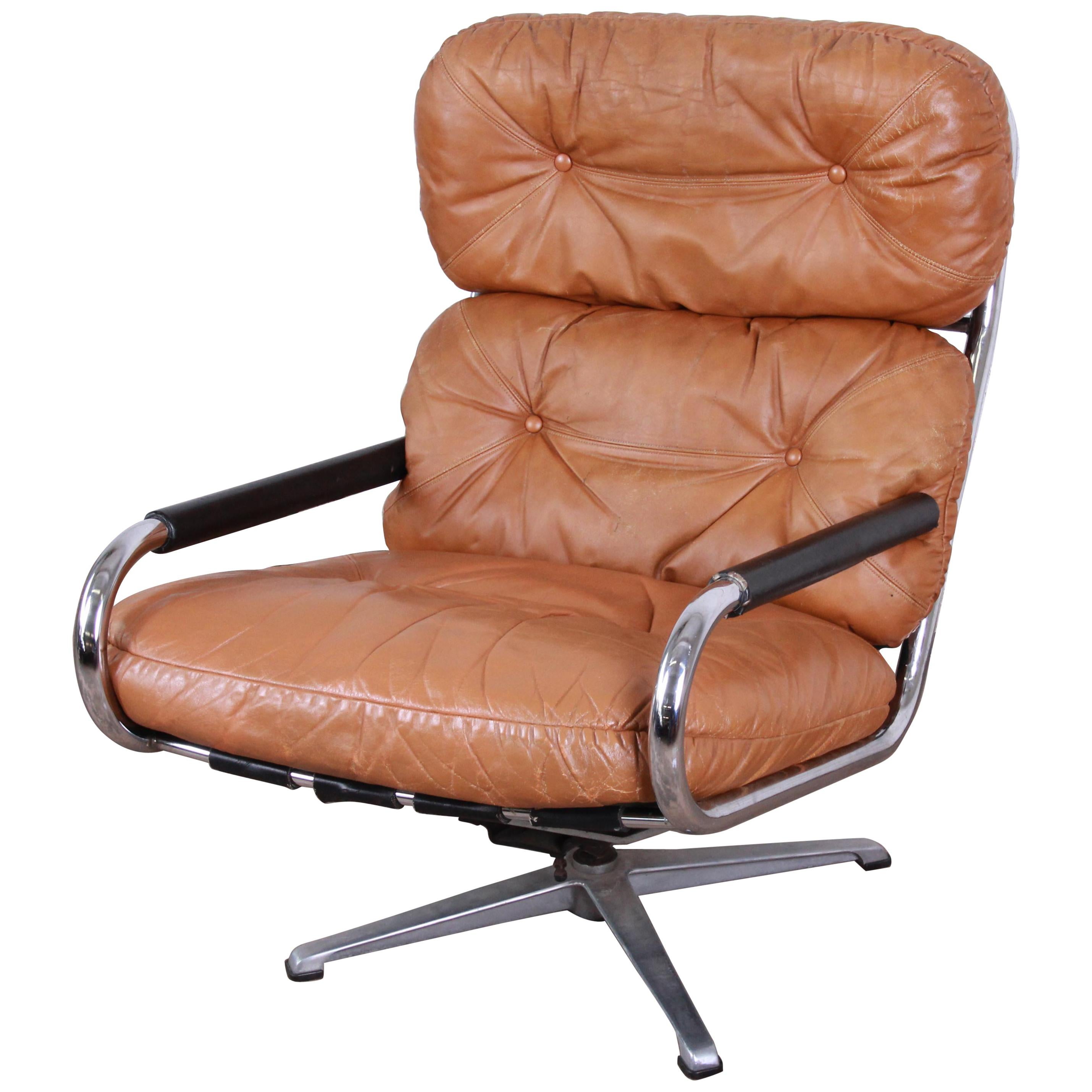 Directional Chrome and Leather Swivel Lounge Chair