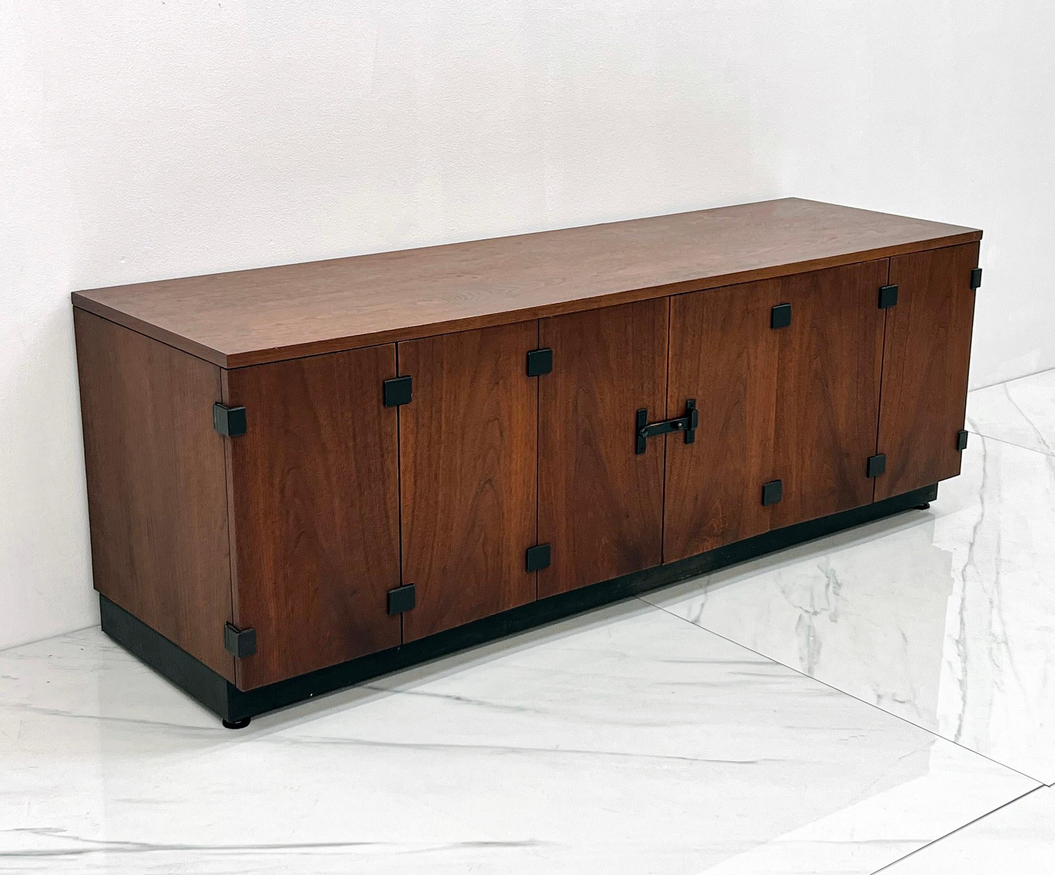 Mid-20th Century Milo Baughman for Directional Credenza For Sale