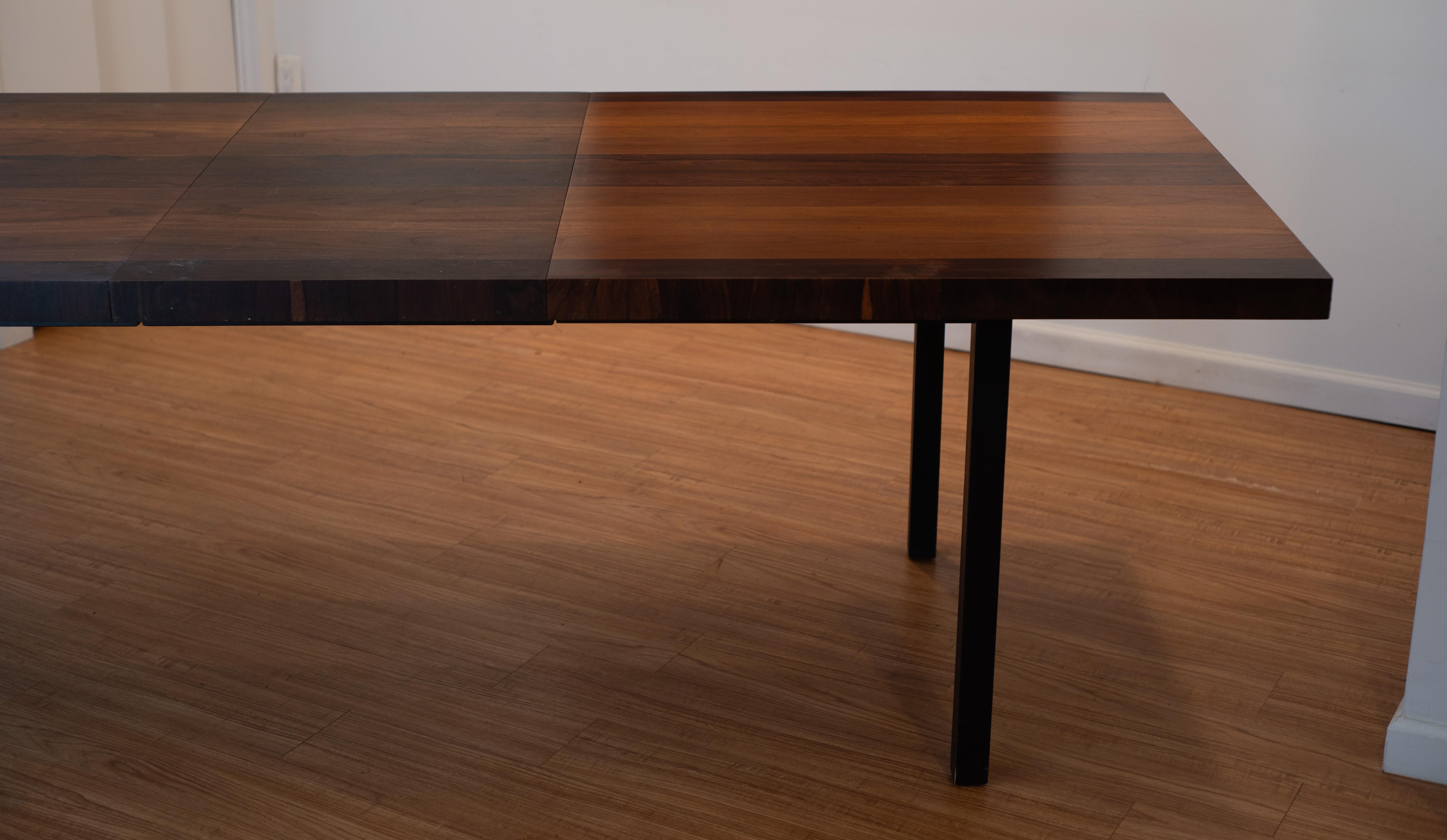 Mesa de comedor Milo Baughman para Directional en nogal, palisandro y fresno con 2 tableros en venta 5