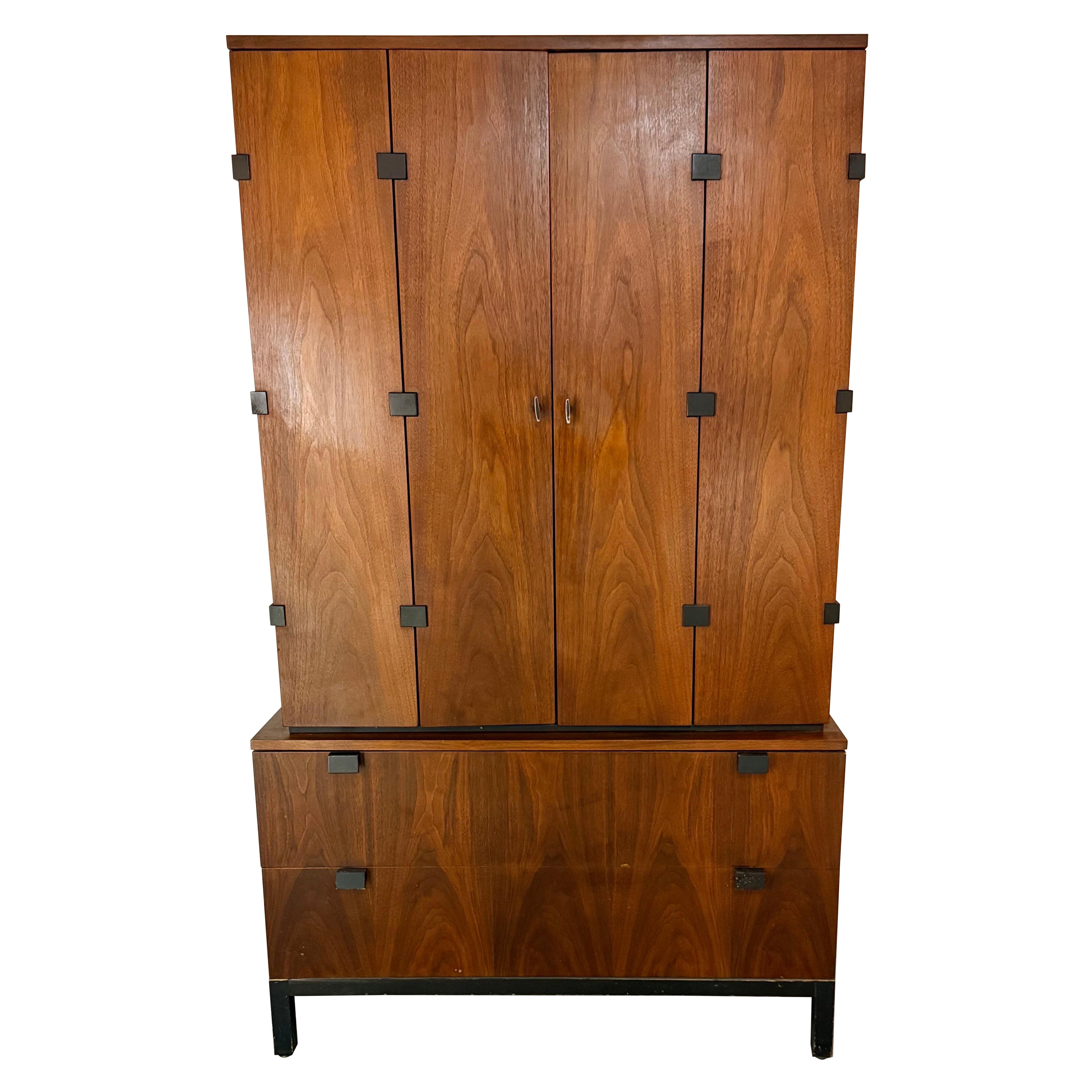 Milo Baughman pour Directional Gentleman's Chest / Classic Modernist