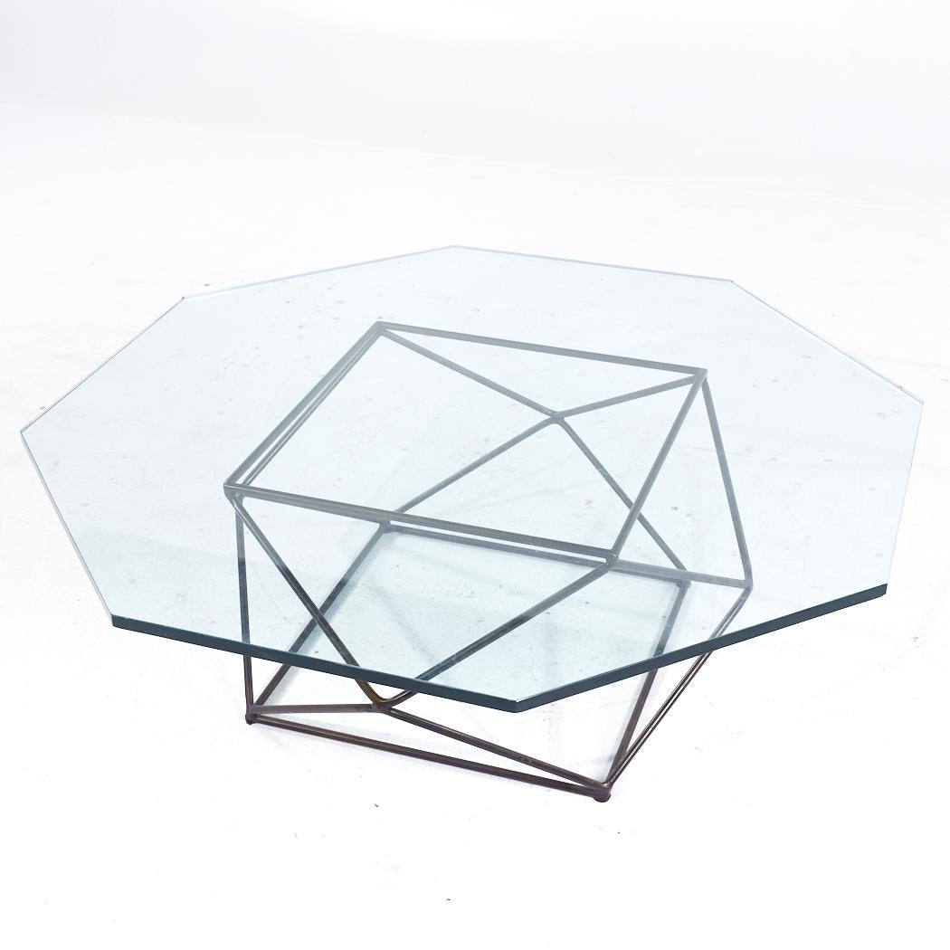 Bronze Table basse géométrique en bronze et verre Milo Baughman pour Directional MCM en vente