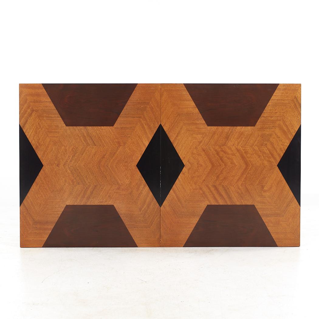 Milo Baughman for Directional Mid Century Table de salle à manger marquetée avec 2 abattants Bon état - En vente à Countryside, IL