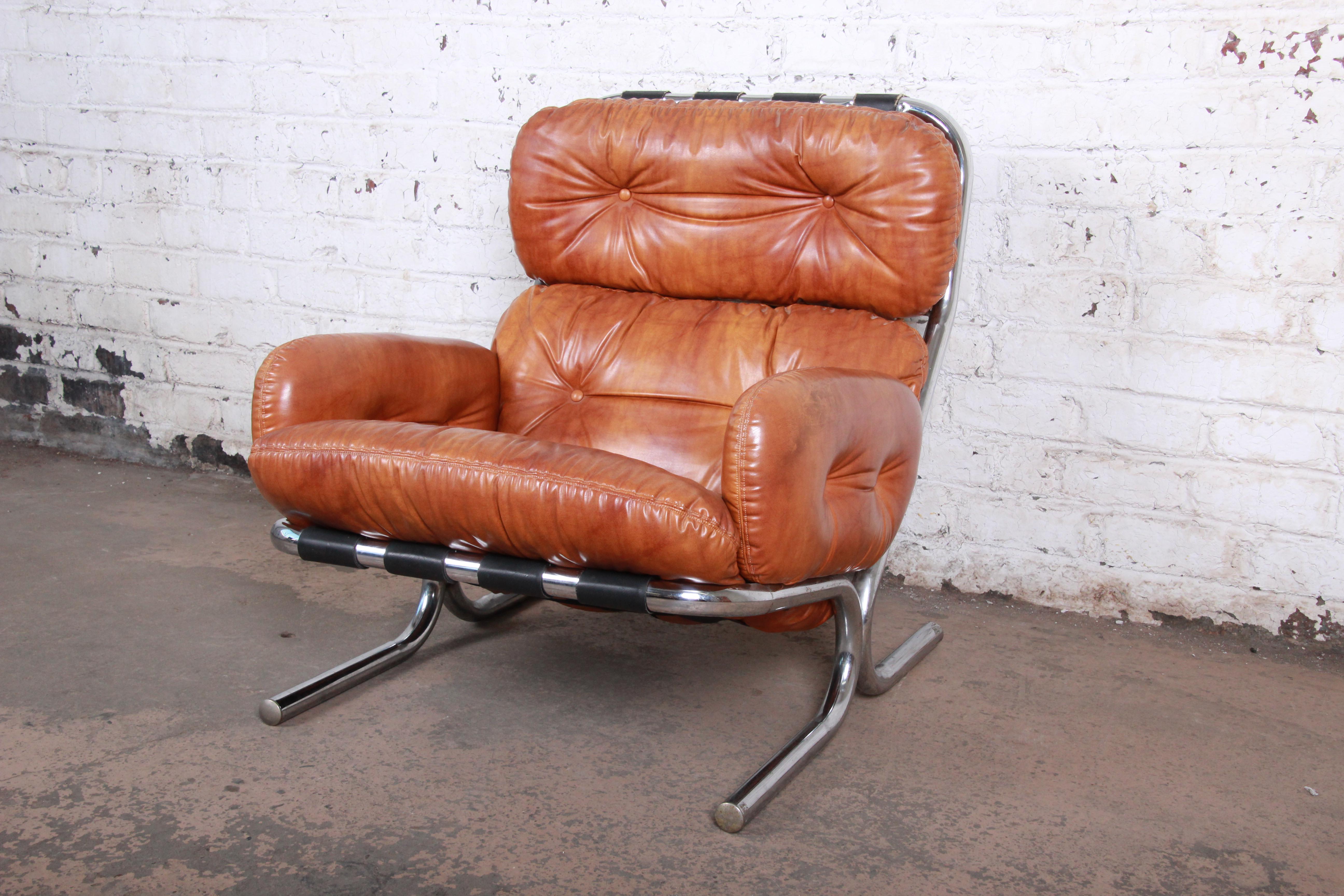 Directional Mid-Century Modern Lounge Chair and Ottoman, circa 1979 In Good Condition In South Bend, IN