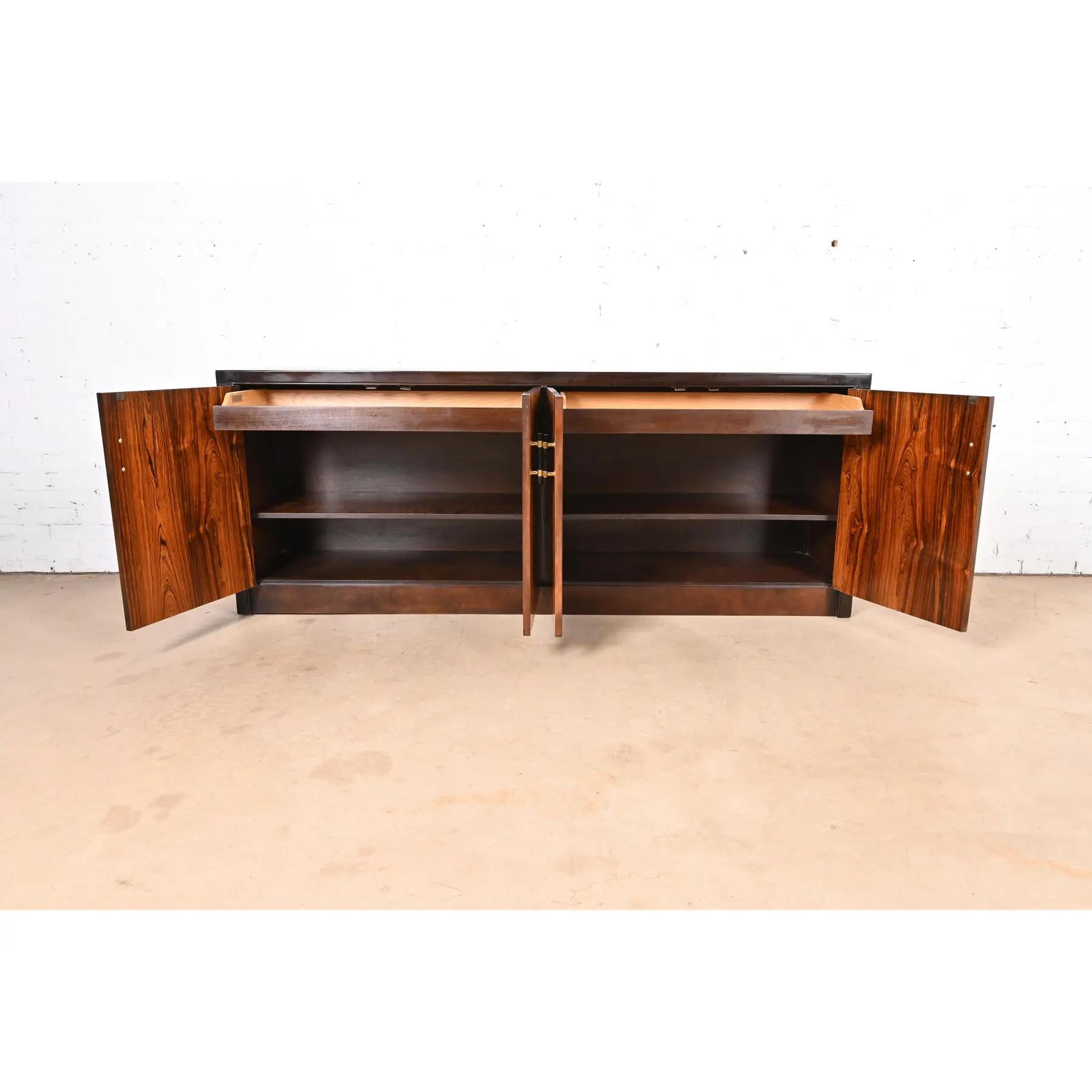 Milo Baughman for Directional Mid-Century Modern Rosewood and Walnut Sideboard 1