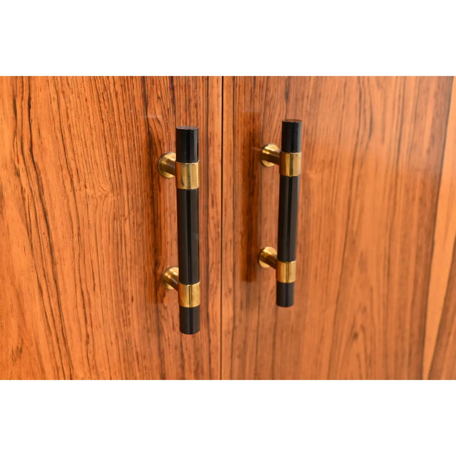 Milo Baughman for Directional Mid-Century Modern Rosewood and Walnut Sideboard 2