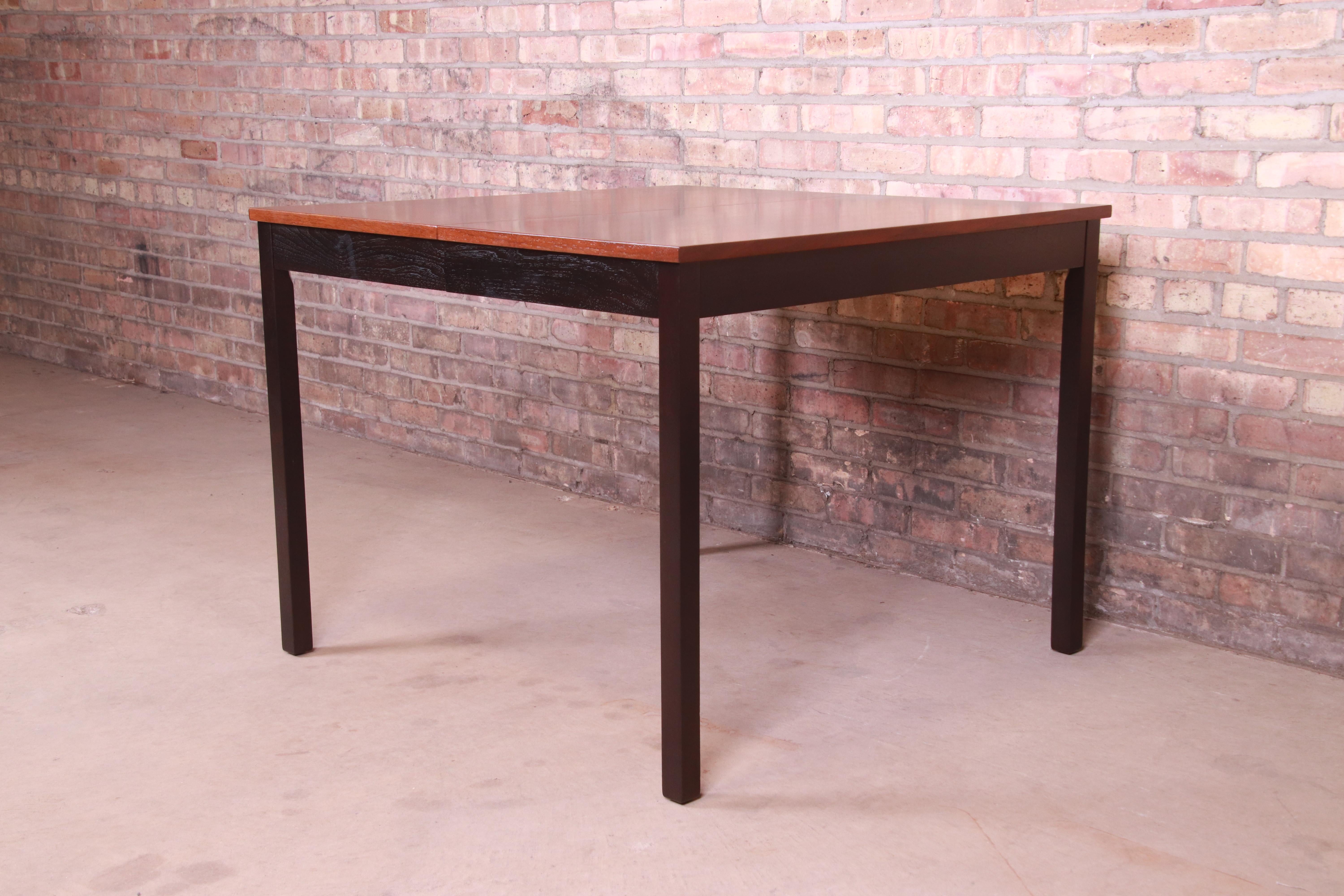 Milo Baughman for Directional Mid-Century Modern Walnut Dining Table, Refinished For Sale 7