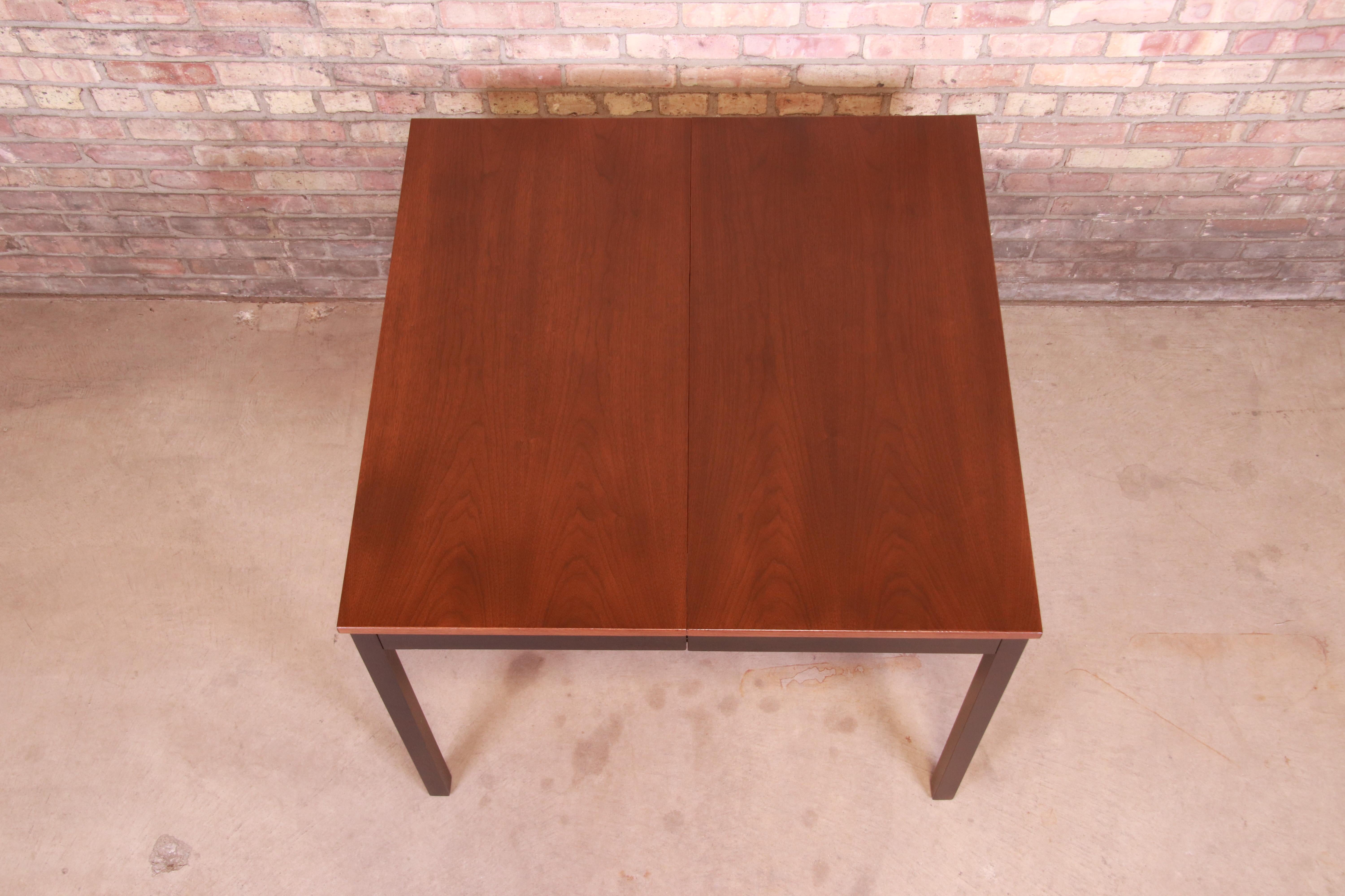 Milo Baughman for Directional Mid-Century Modern Walnut Dining Table, Refinished For Sale 10