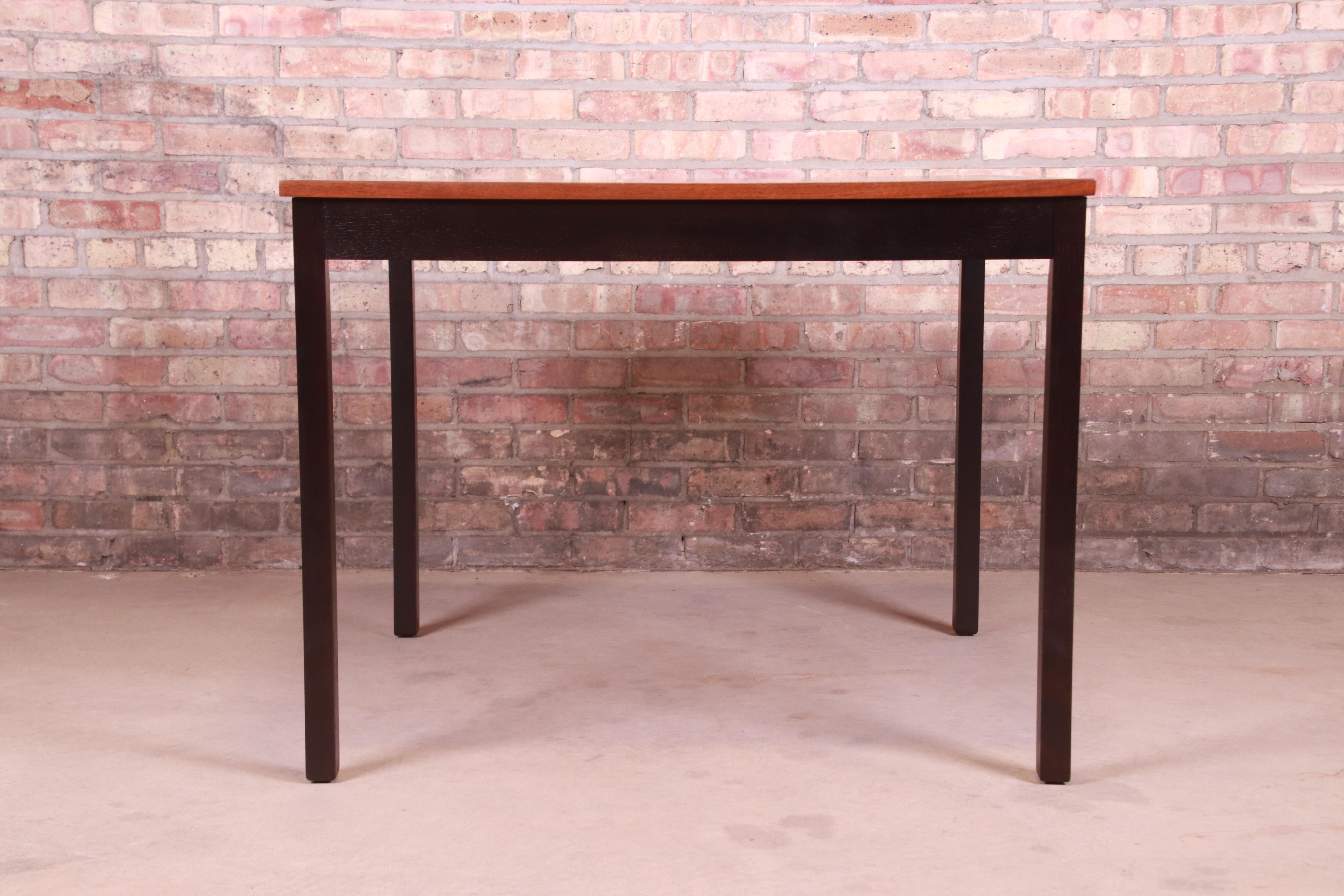 Milo Baughman for Directional Mid-Century Modern Walnut Dining Table, Refinished For Sale 11