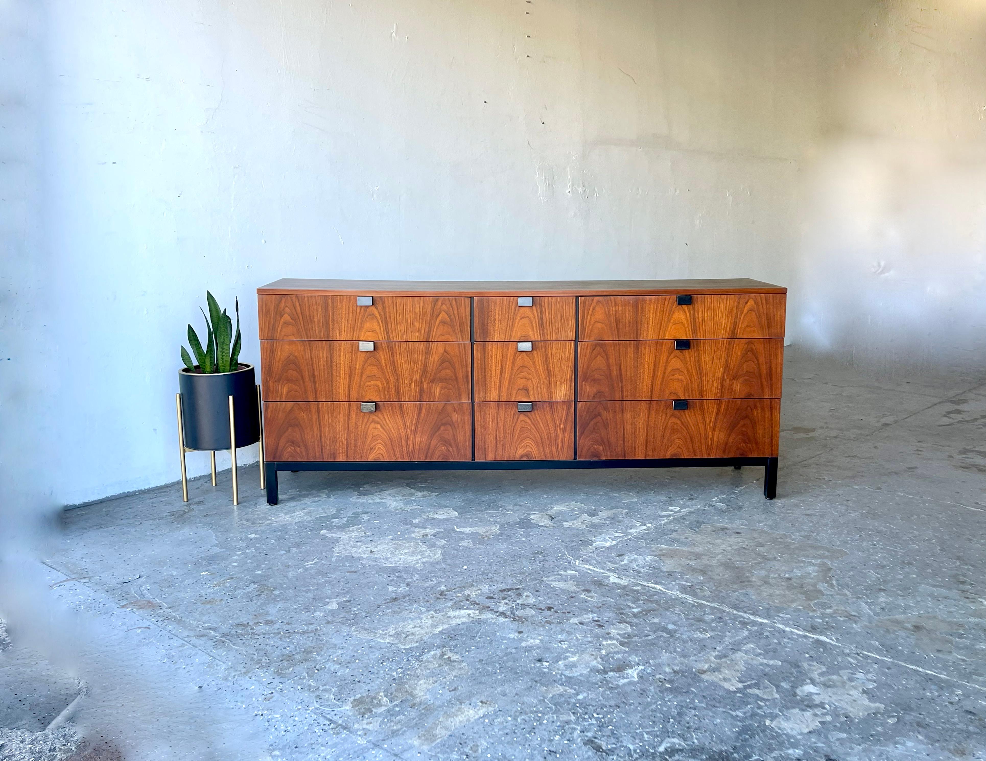 Mid-20th Century Milo Baughman for Directional Mid Century Modern Walnut Dresser