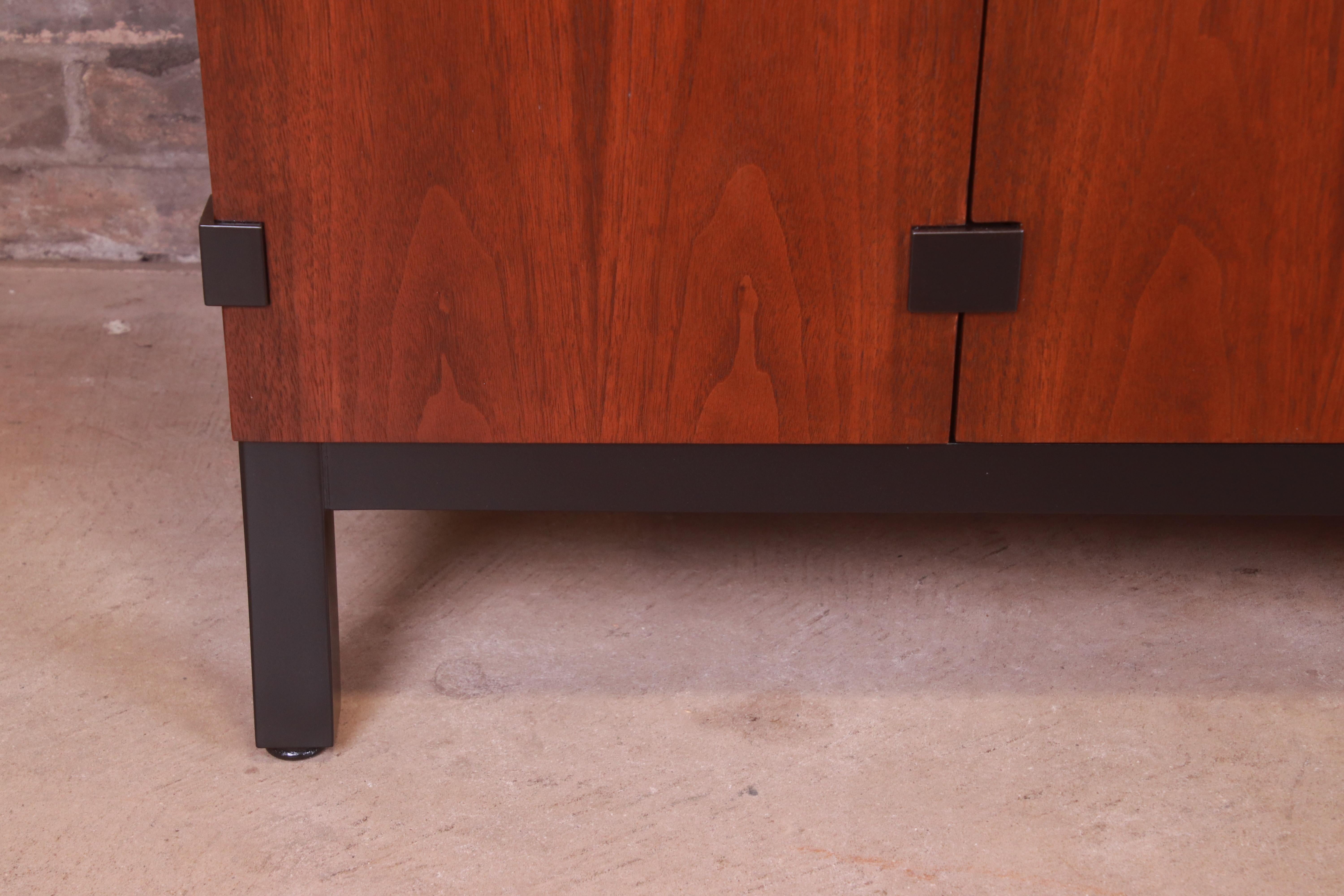 Milo Baughman for Directional Walnut and Ebonized Sideboard Credenza, Refinished 10