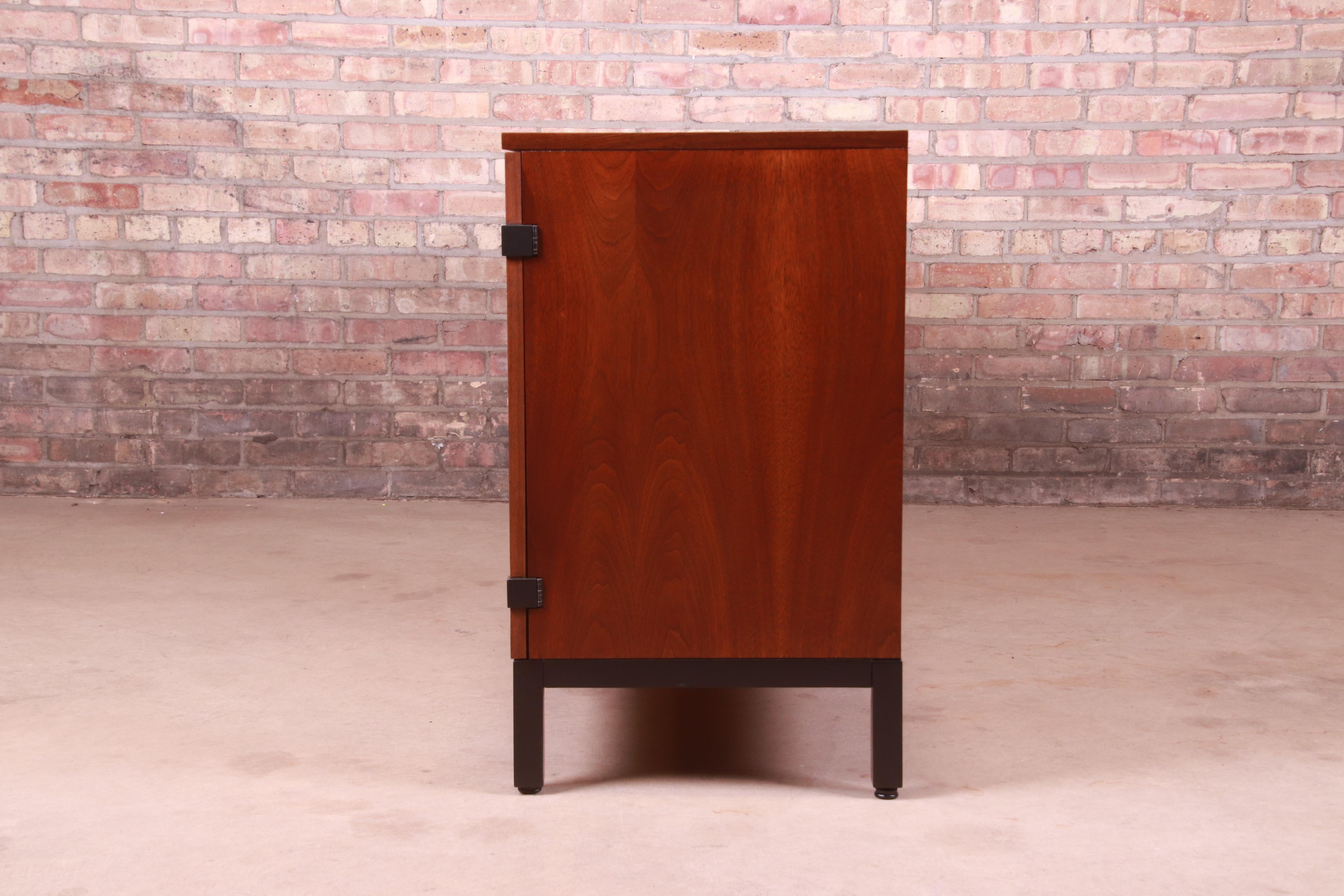 Milo Baughman for Directional Walnut and Ebonized Sideboard Credenza, Refinished 11