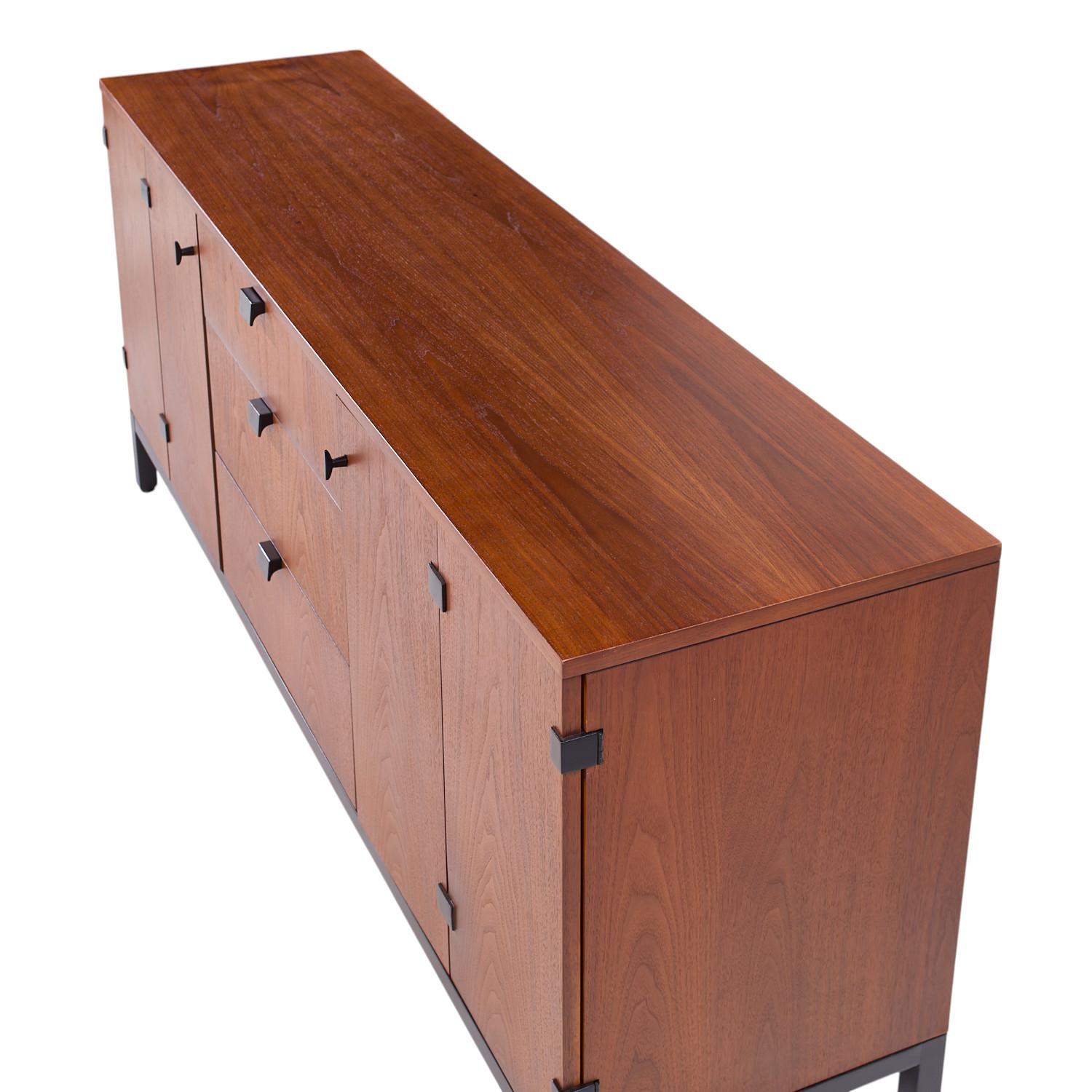 Milo Baughman for Directional Walnut Lowboy Dresser For Sale 4