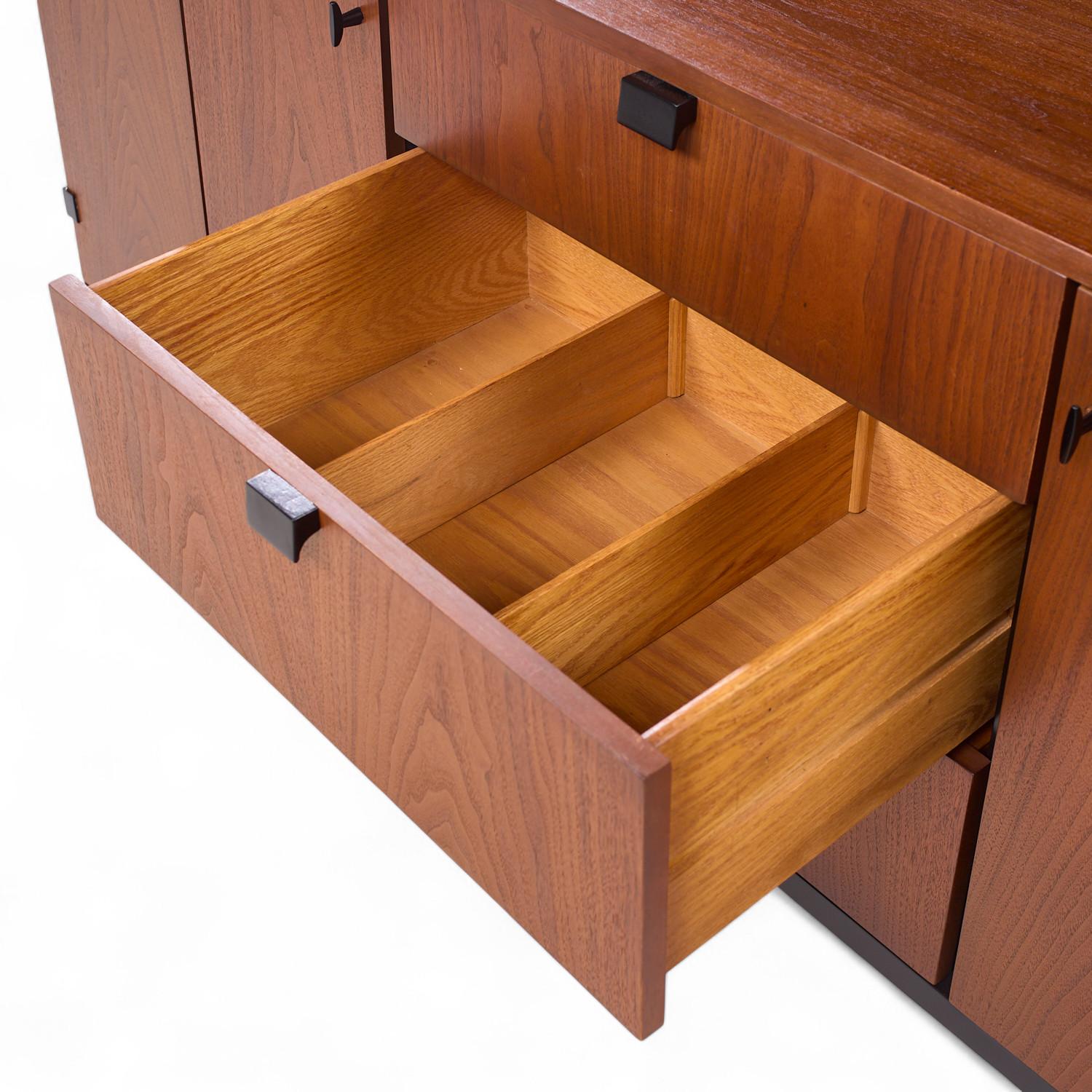 Milo Baughman for Directional Walnut Lowboy Dresser For Sale 2
