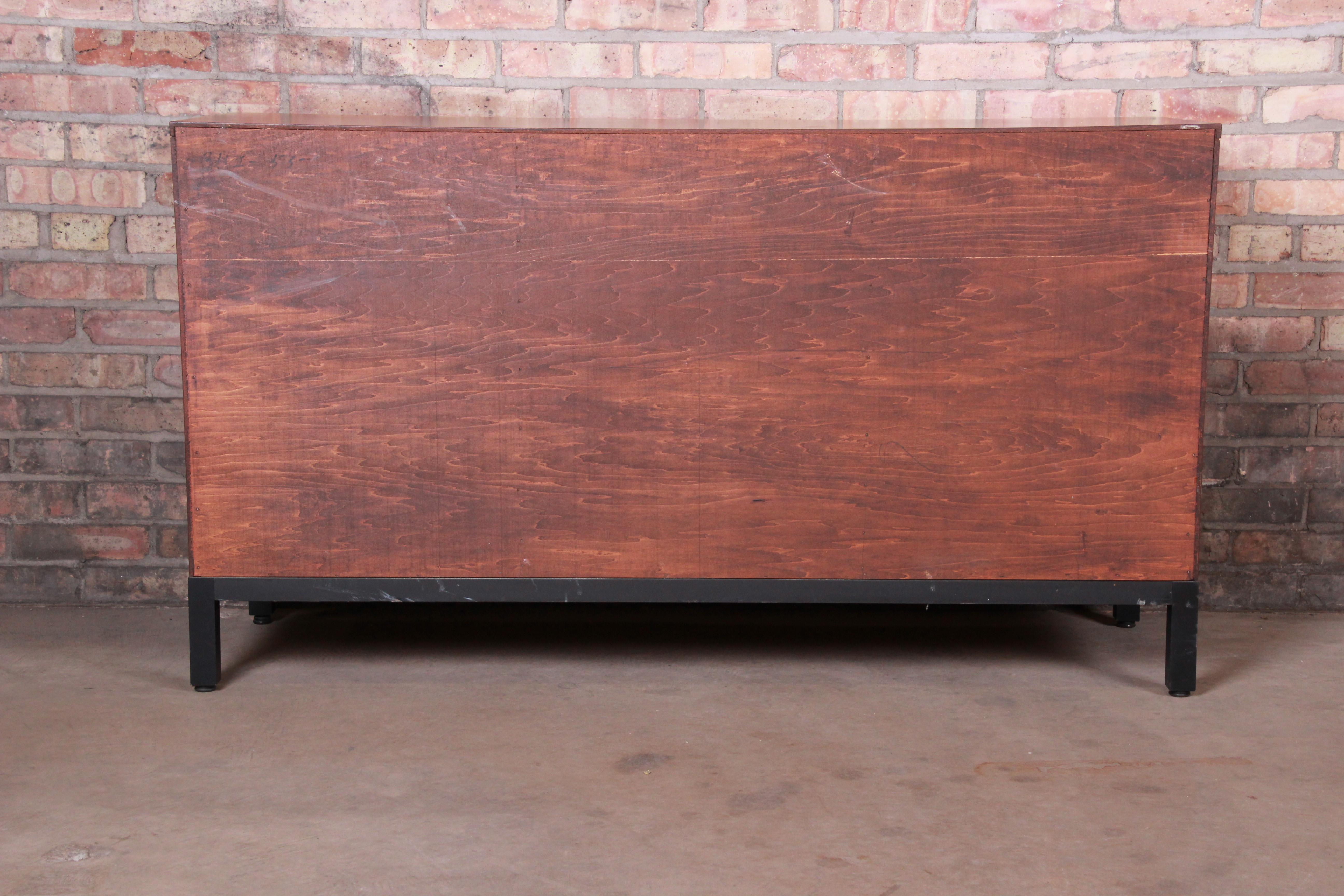 Milo Baughman for Directional Walnut Sideboard Credenza, 1960s 9