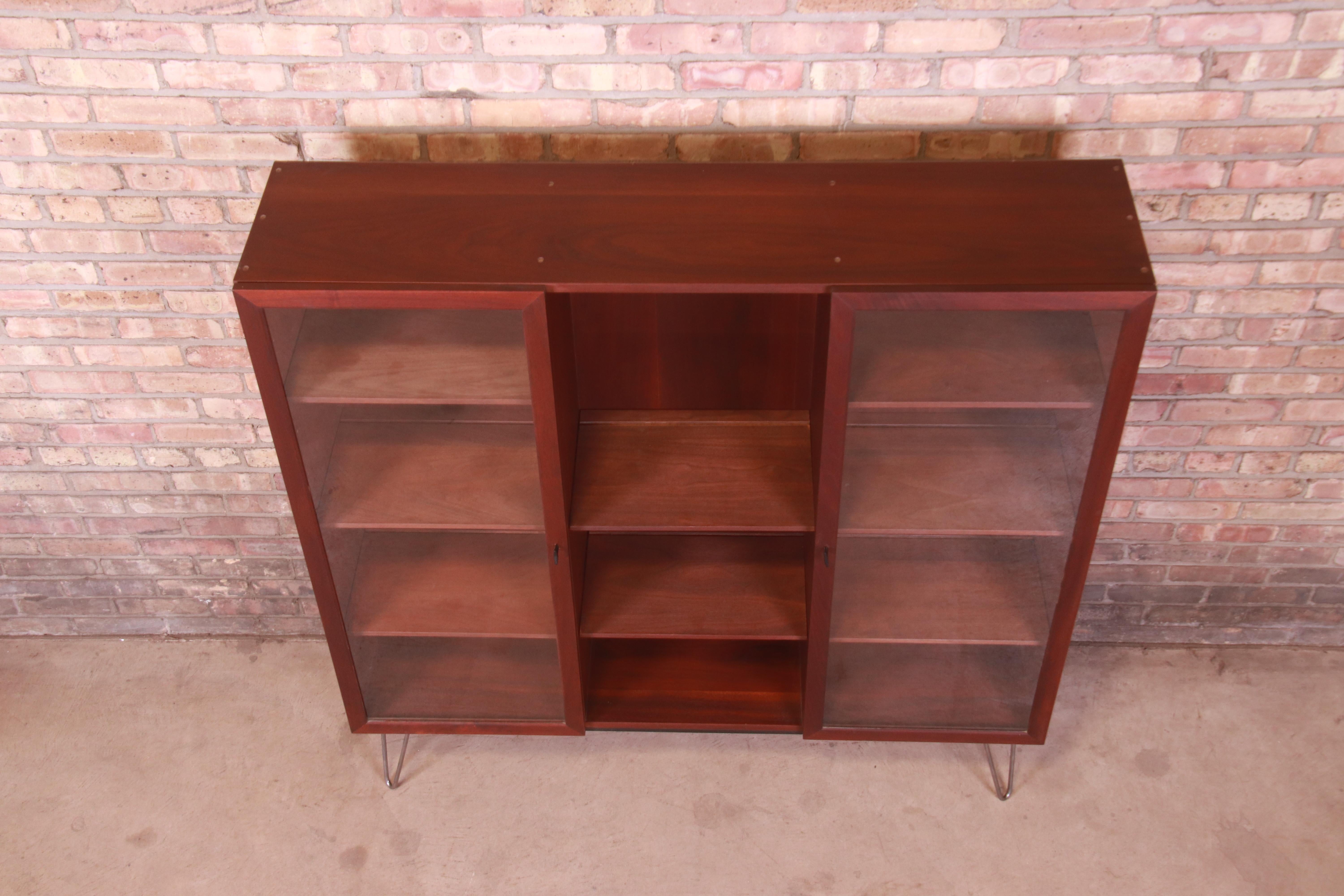 Mid-20th Century Milo Baughman for Directional Walnut Triple Bookcase on Hairpin Legs, 1960s