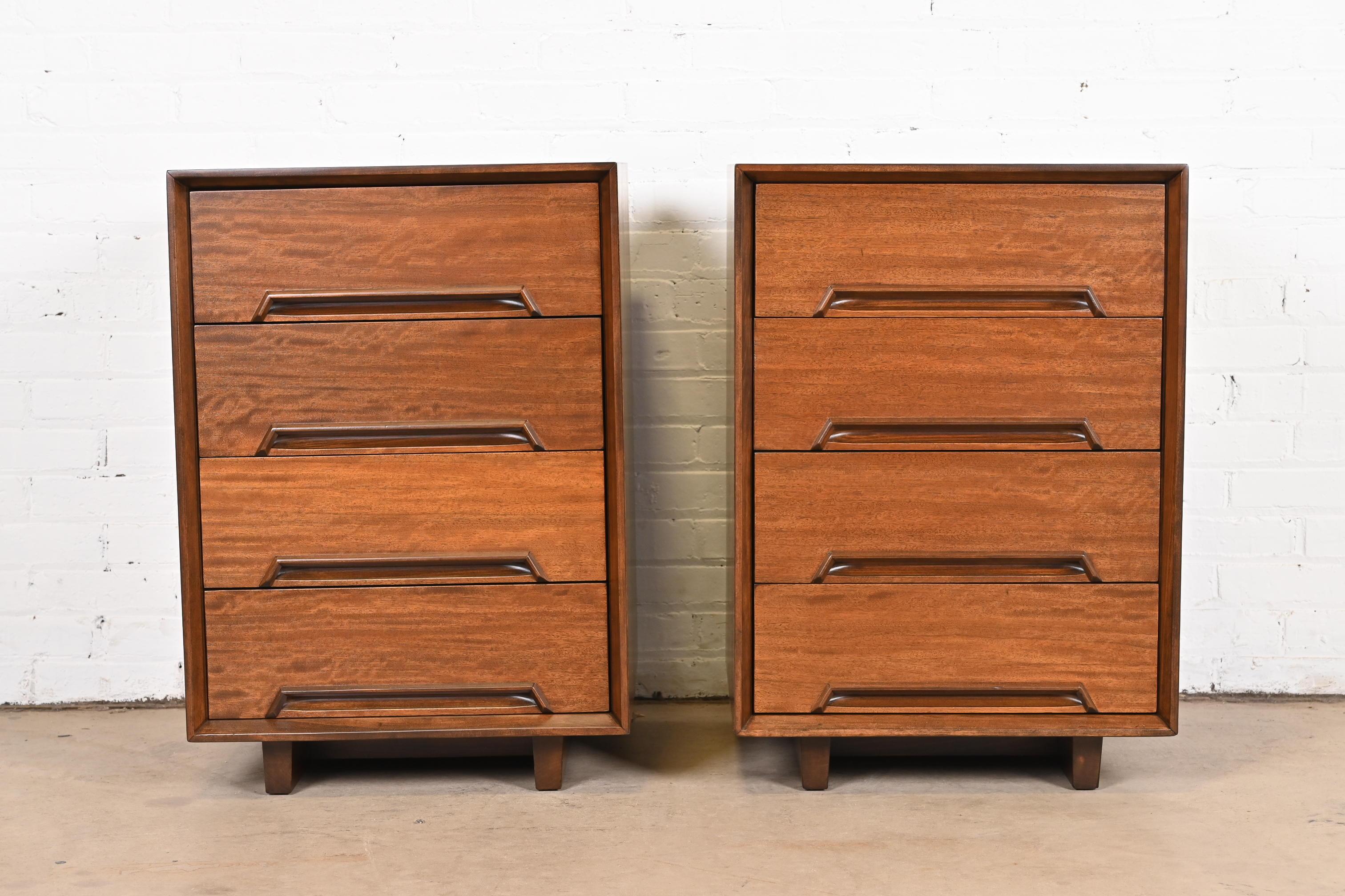 A gorgeous pair of Mid-Century Modern four-drawer nightstands or chests of drawers in exotic Mindoro wood

By Milo Baughman for Drexel, 