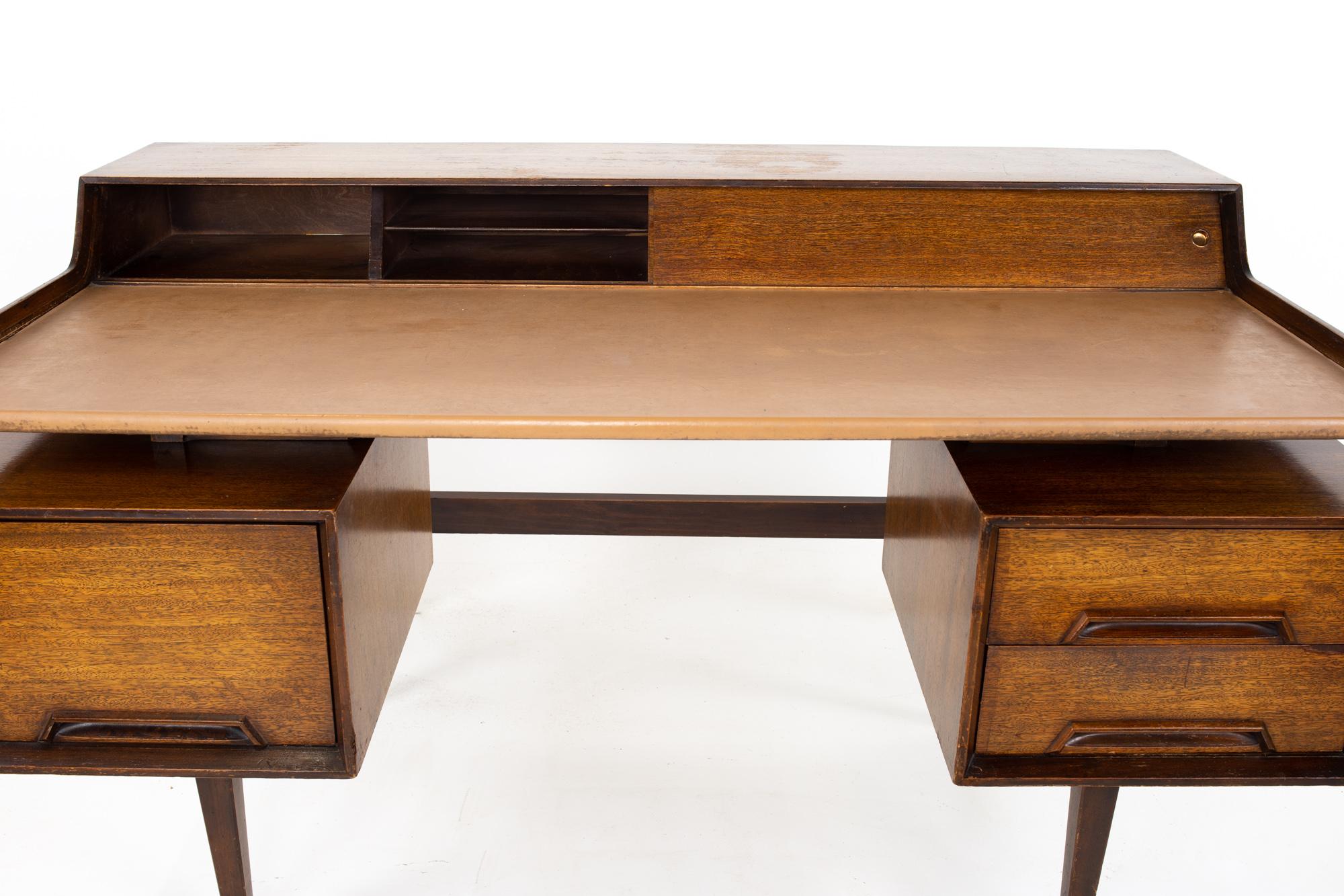 Milo Baughman for Drexel Mid Century Walnut Floating Double Sided Desk 2