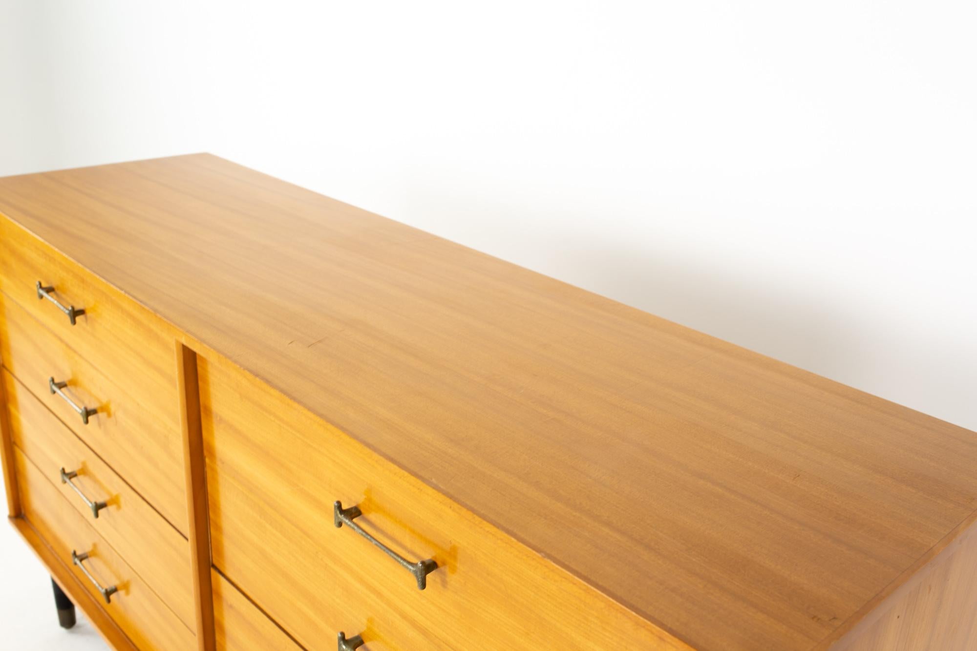 Late 20th Century Milo Baughman for Drexel New Todays Living Mid-Century 8 Drawer Lowboy Dresser