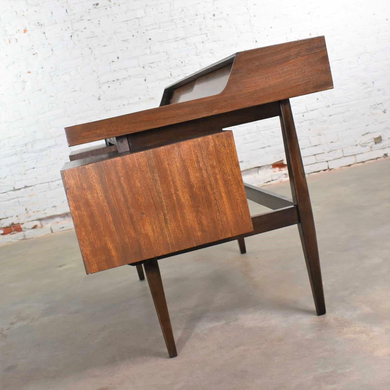 Milo Baughman for Drexel Perspective Mindoro and Faux Leather Floating Top MCM D 3