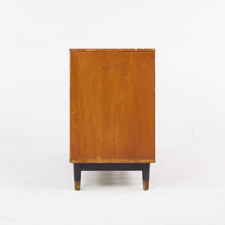 Milo Baughman for Drexel Todays Living Mid Century Credenza In Good Condition For Sale In Countryside, IL