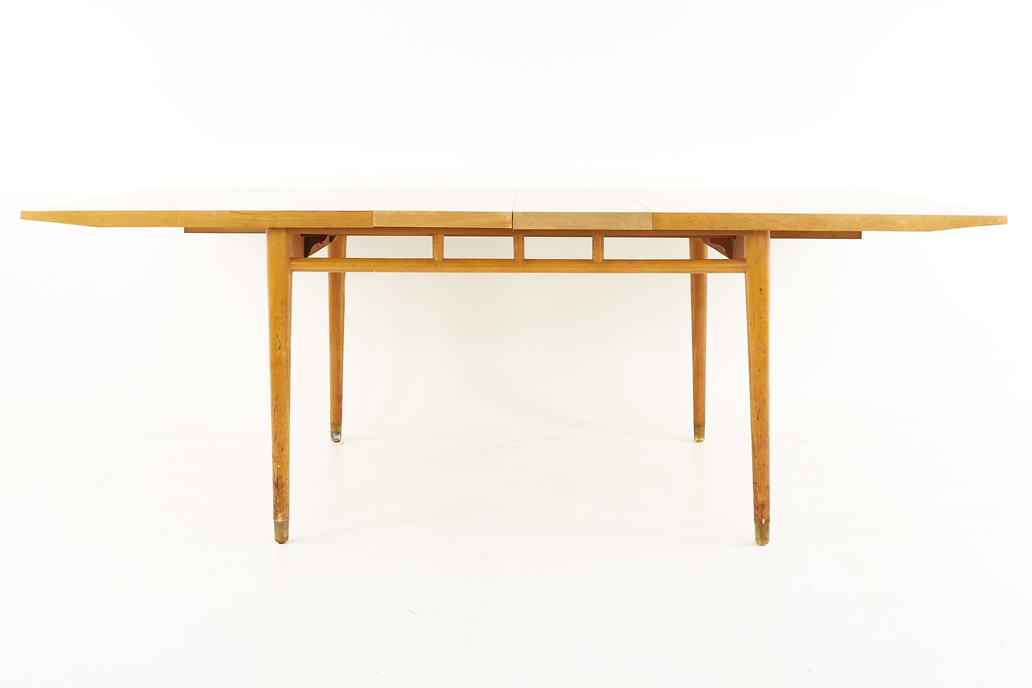 Milo Baughman for Drexel Todays Living Mid Century Dining Table with 3 Leaves 5