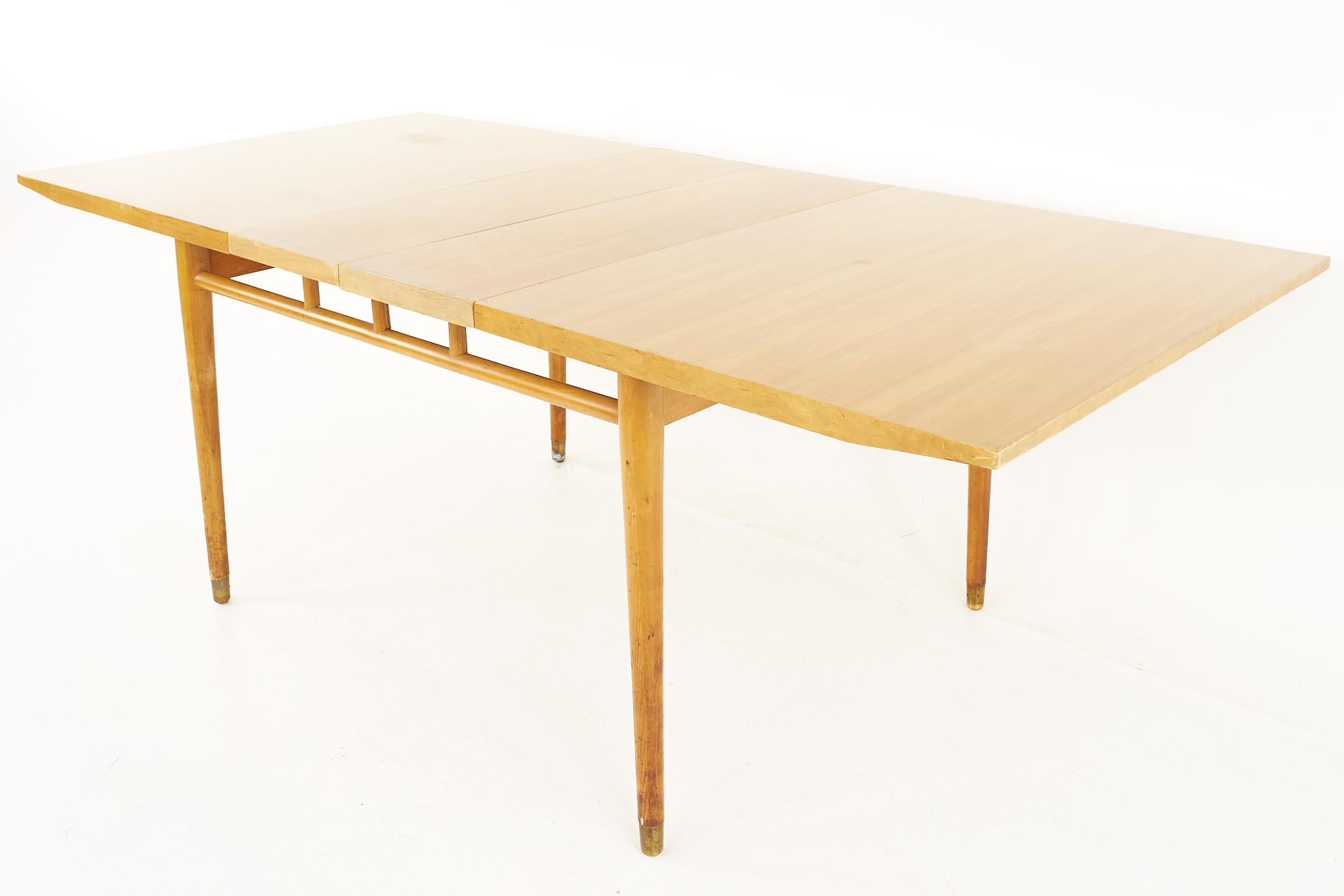 Milo Baughman for Drexel Todays Living Mid Century Dining Table with 3 Leaves 7