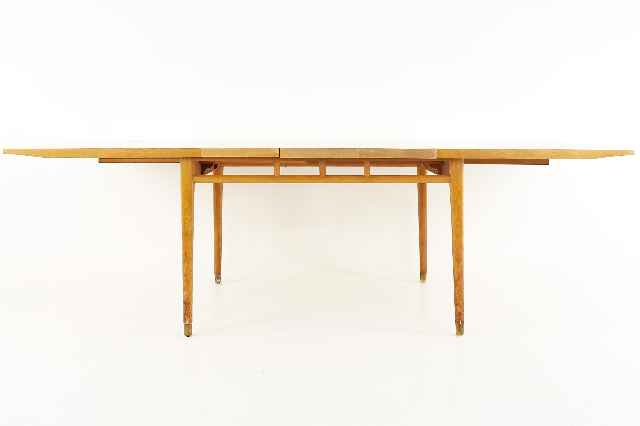 Milo Baughman for Drexel Todays Living Mid Century Dining Table with 3 Leaves 9