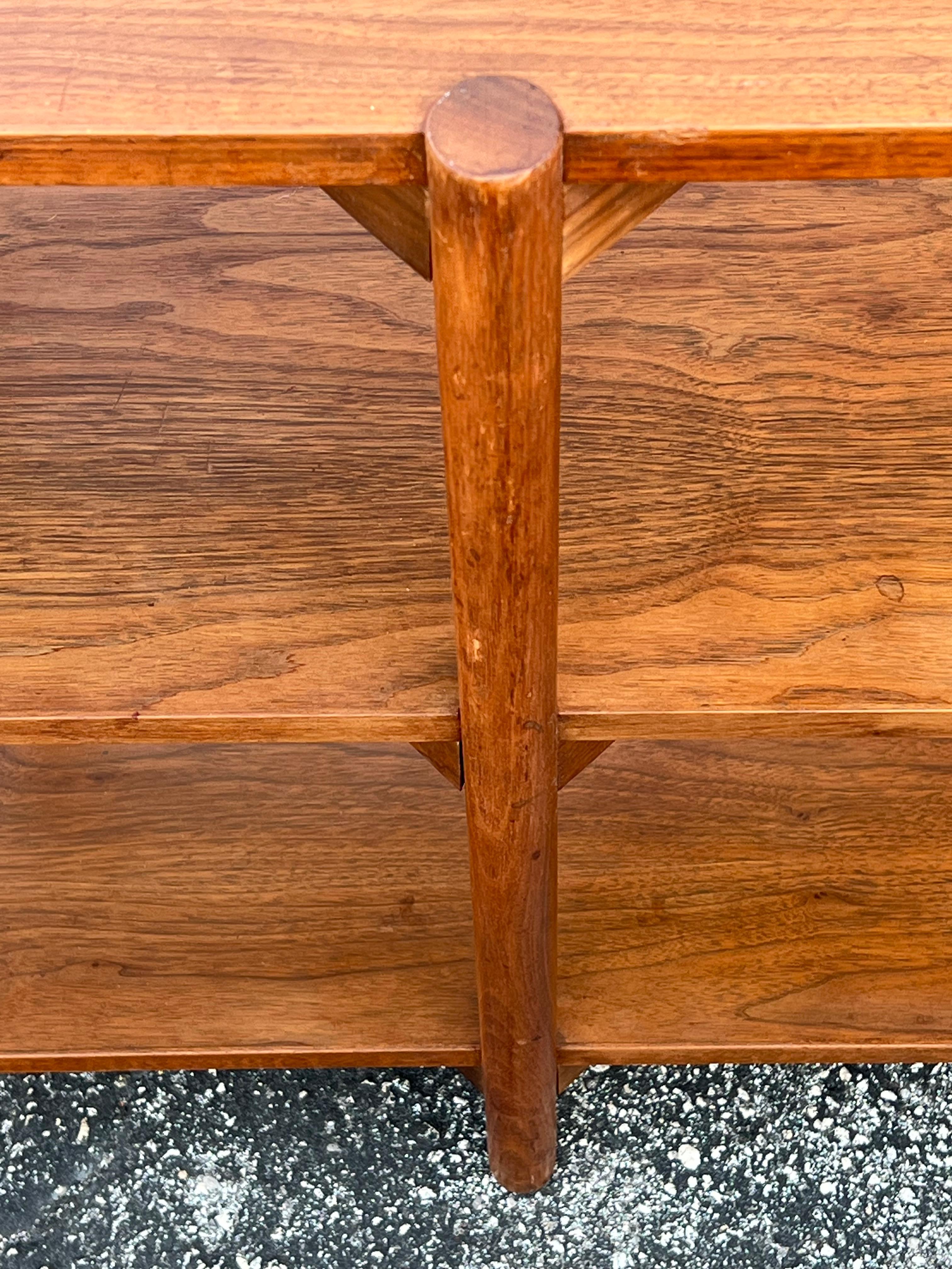 Milo Baughman For Glenn Of California Bookshelf Walnut Patina 1950's For Sale 6