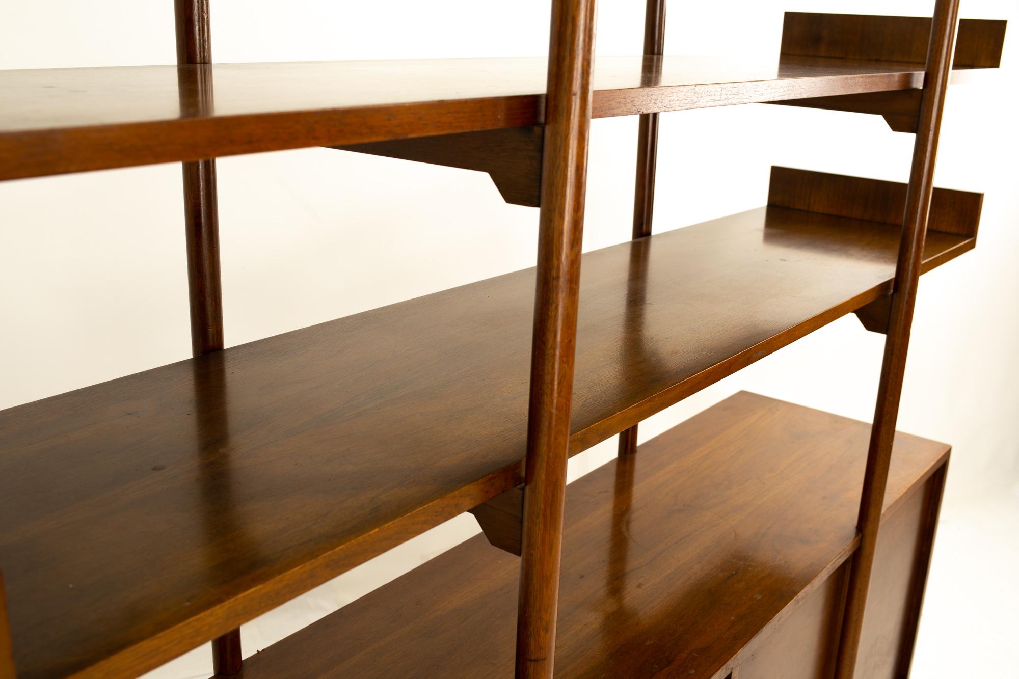 Milo Baughman for Glenn of California Midcentury Room Divider Bookshelf In Good Condition In Countryside, IL
