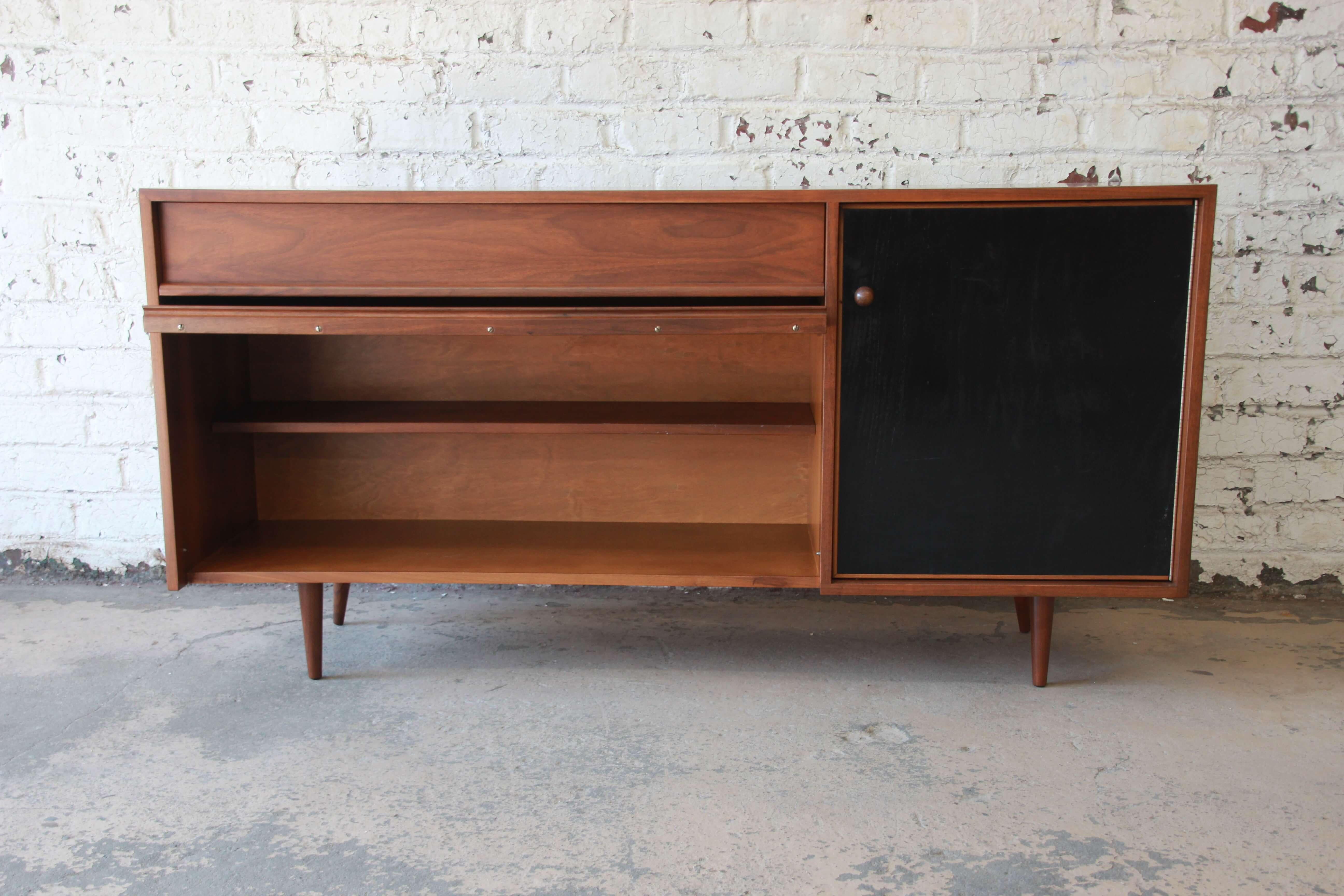 Milo Baughman for Glenn of California Sideboard Credenza In Excellent Condition In South Bend, IN