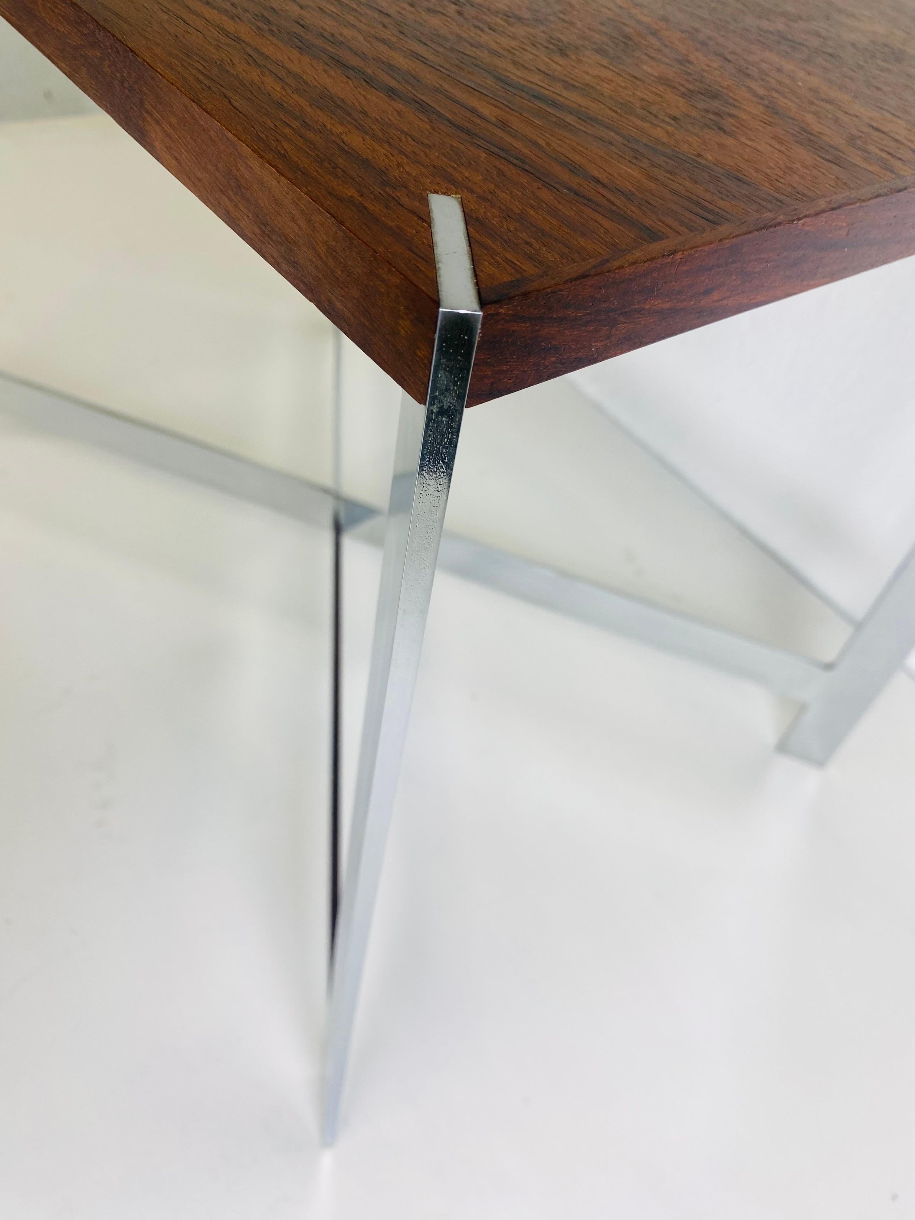 Milo Baughman for Lane furniture, Rosewood and chrome side table In Good Condition For Sale In Allentown, PA