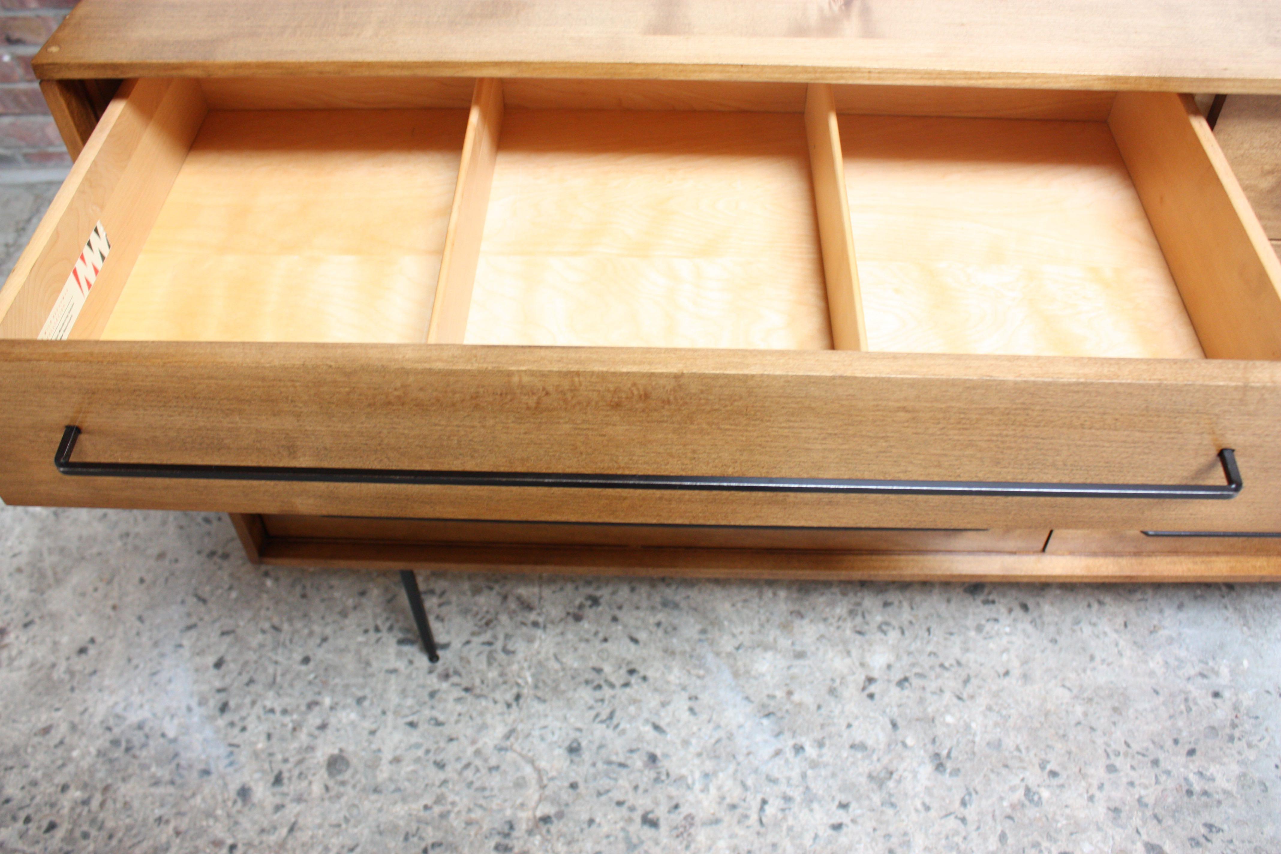 Milo Baughman for Murray Eight-Drawer Chest in Maple and Iron 7