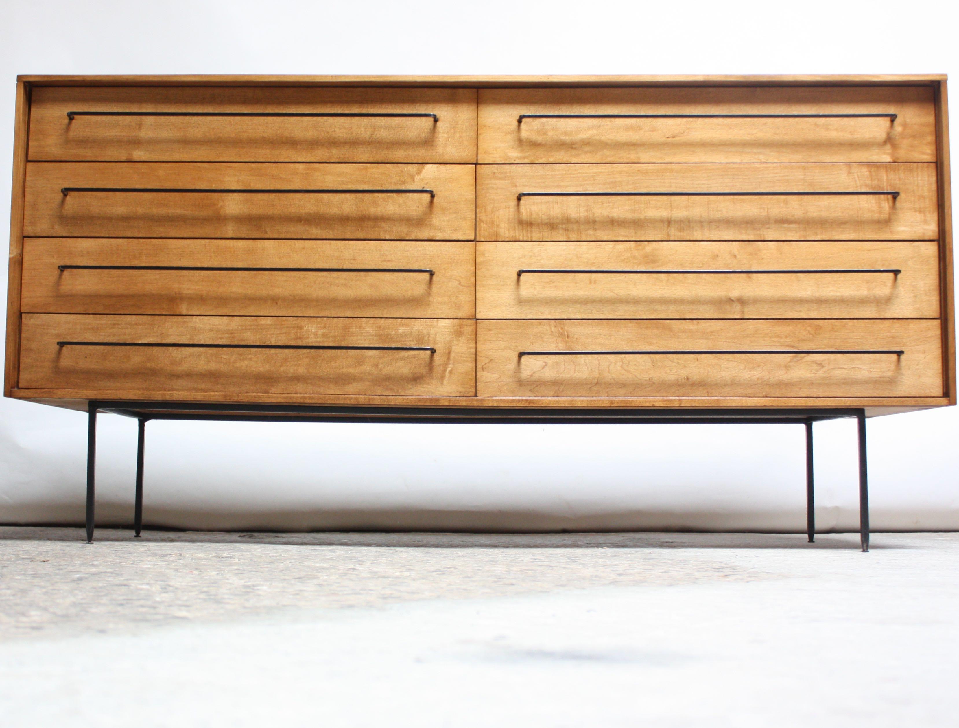 Scarcely seen 1950s chest of drawers designed by Milo Baughman for Murray Furniture of Winchendon, MA. (USA, 1950s). Unique wrought iron leg / drawer pull detail nicely contrasted with the light, maple wood frame. Additionally, nice dowel-joint