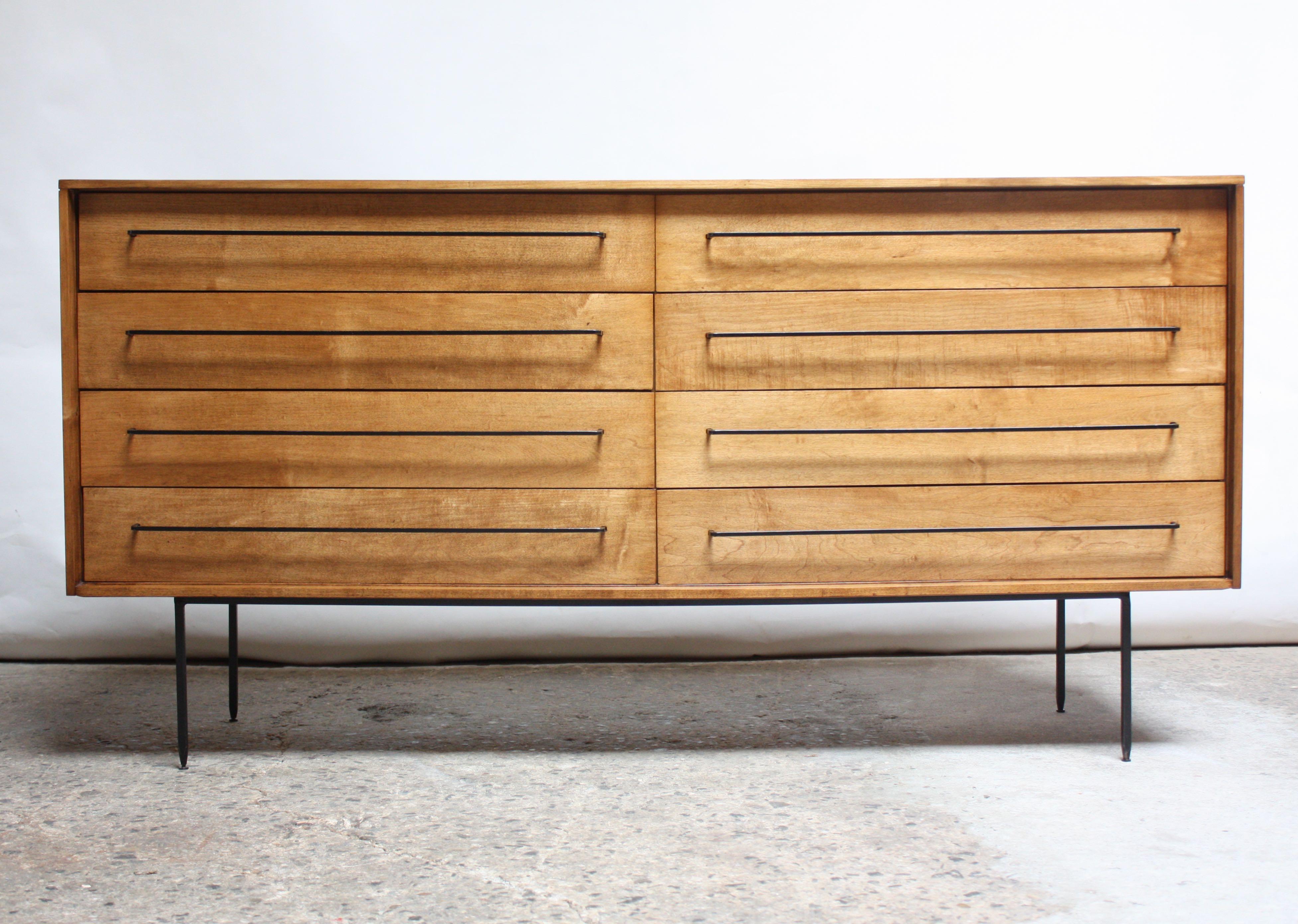 Mid-Century Modern Milo Baughman for Murray Eight-Drawer Chest in Maple and Iron