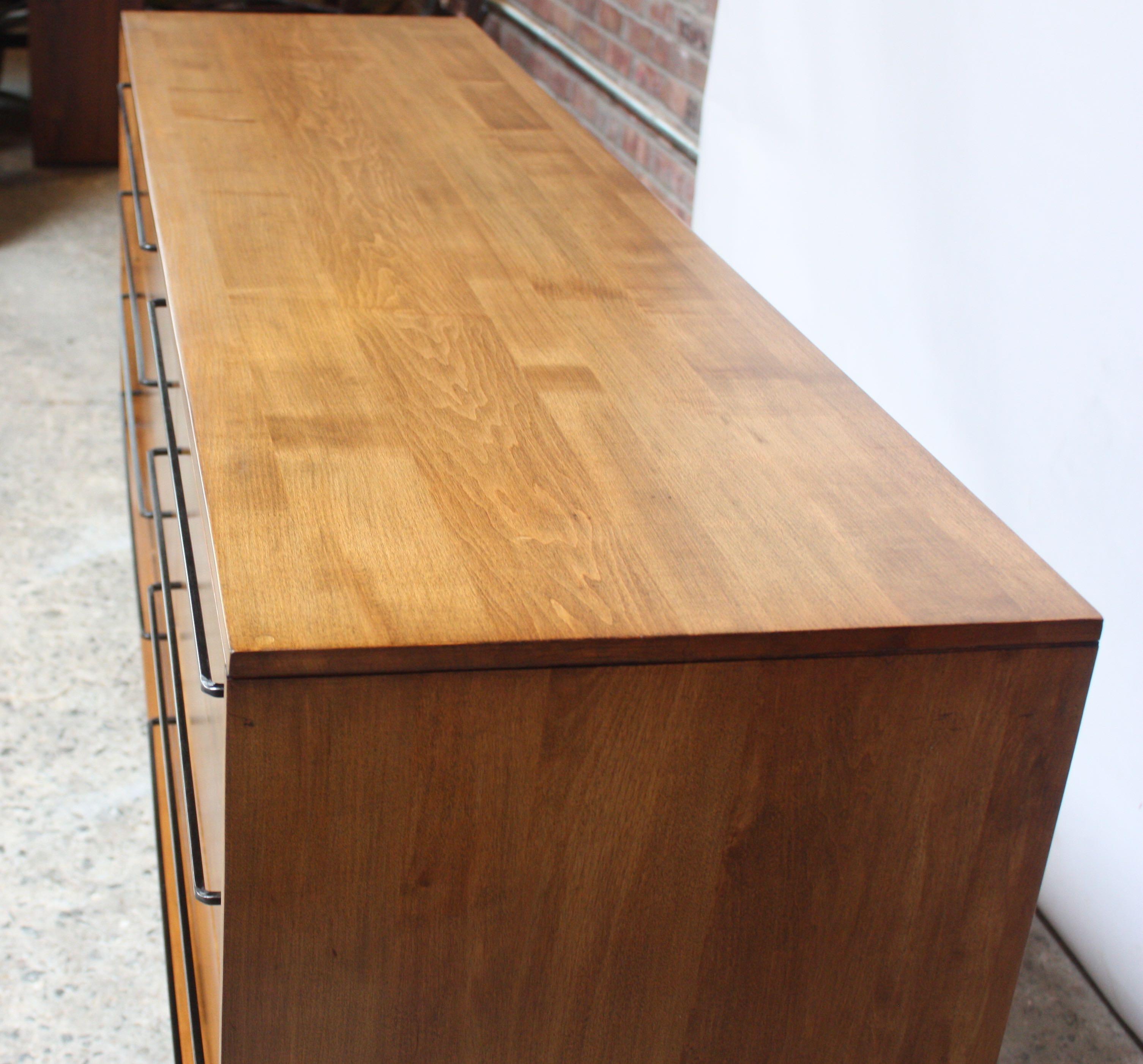 Mid-20th Century Milo Baughman for Murray Eight-Drawer Chest in Maple and Iron