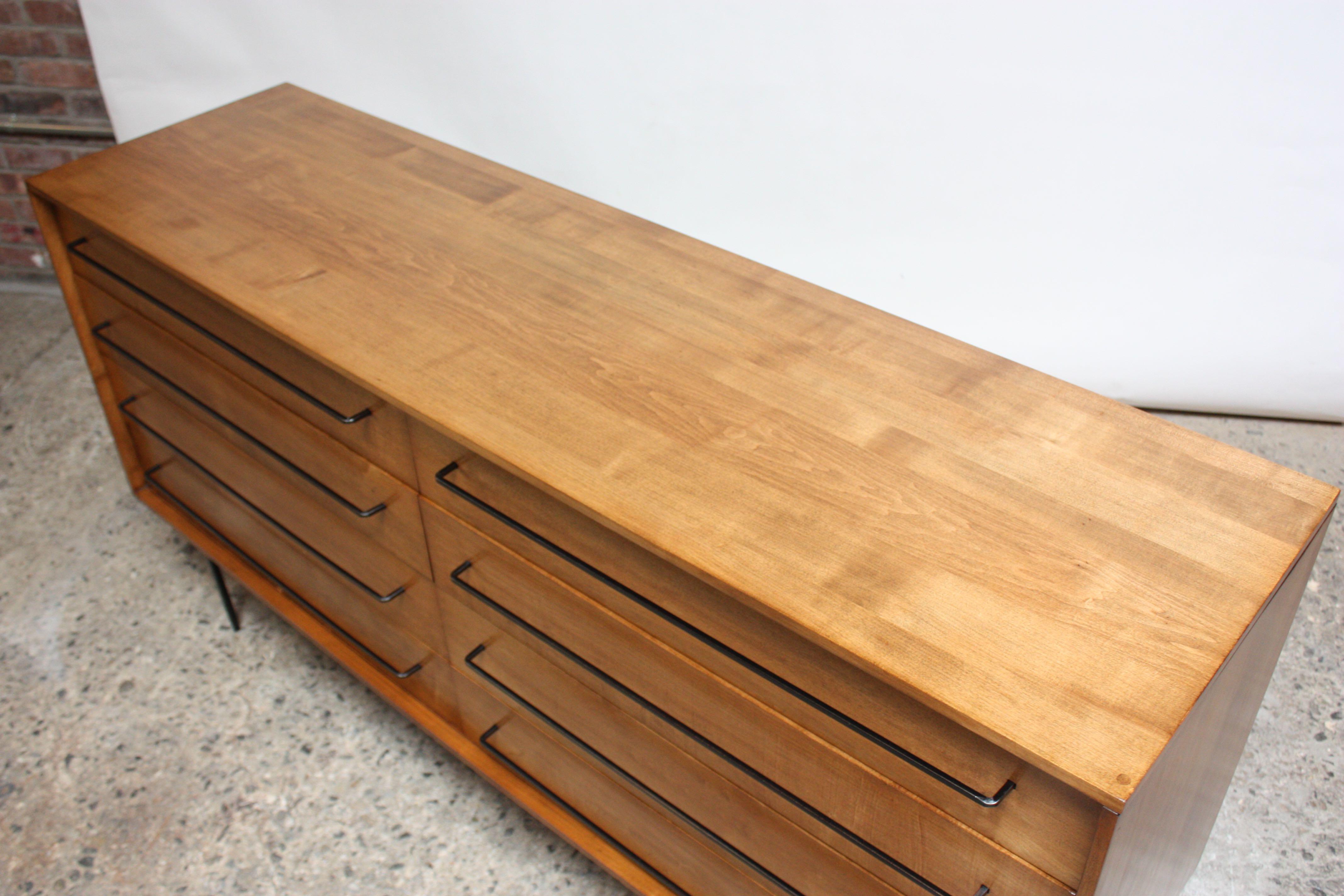 Milo Baughman for Murray Eight-Drawer Chest in Maple and Iron 2
