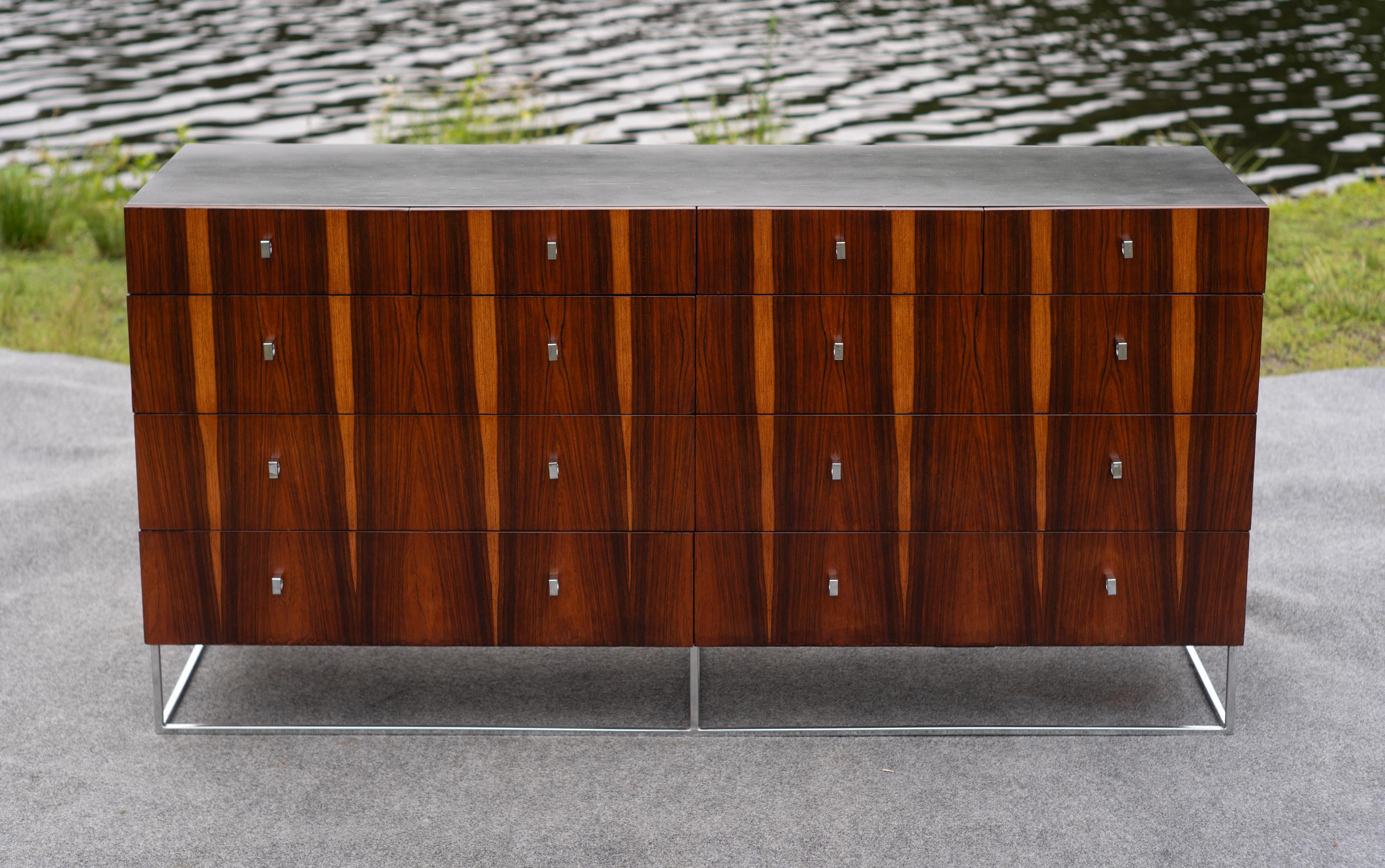 Milo Baughman für Rougier Palisander & Chrom 10-Schubladen-Credenza-Schrank Kommode (Mitte des 20. Jahrhunderts) im Angebot