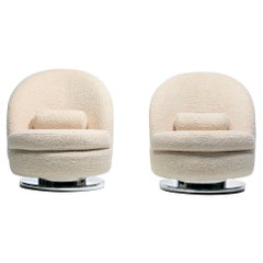 Milo Baughman für Thayer Cogggin Dreh- und neigbare Sessel aus elfenbeinfarbenem Bouclé Milo Baughman für Thayer Cogggin Dreh- und neigbare Sessel aus elfenbeinfarbenem Bouclé