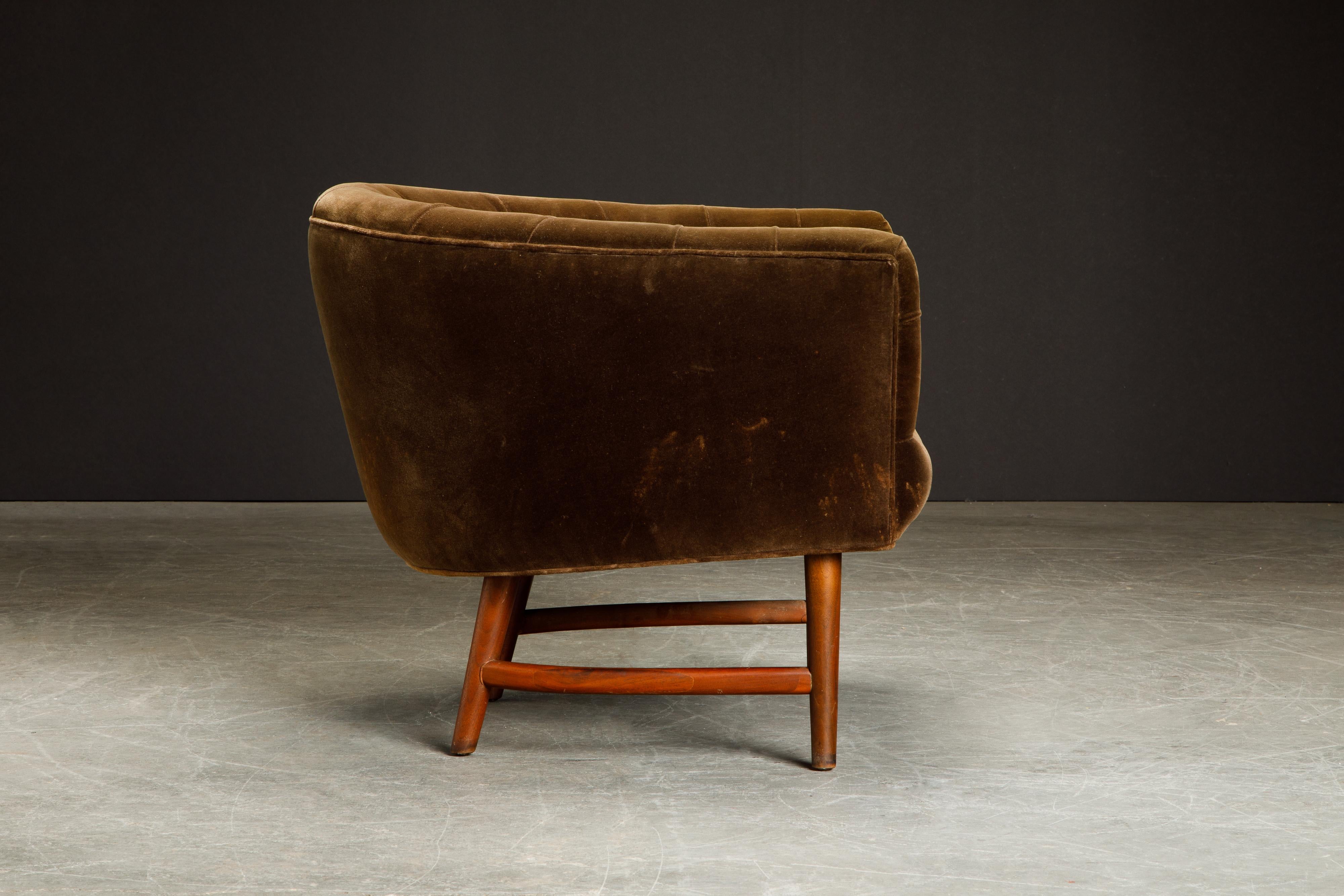 Mid-Century Modern Milo Baughman for Thayer Coggin 'Betty' Tufted Velvet Barrel Chair, 1968, Signed