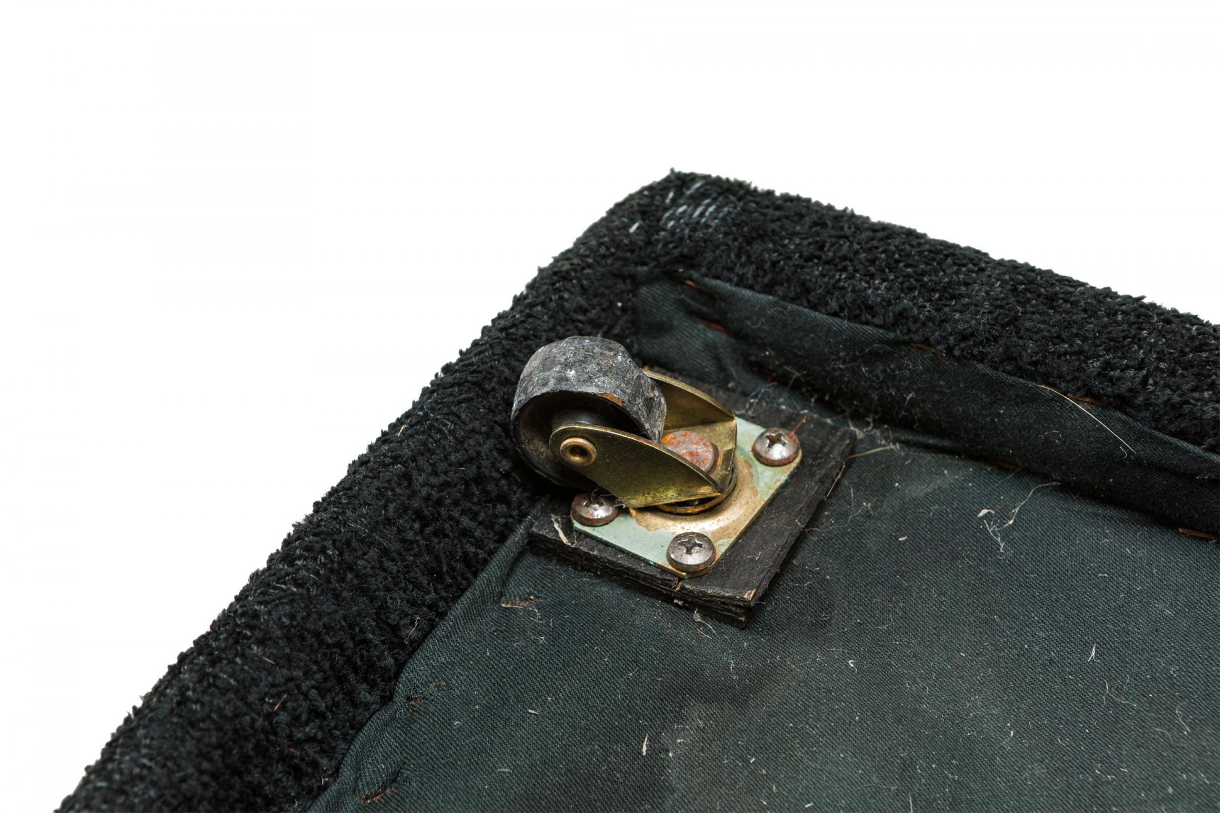 Pouf de selle noir rembourré Milo Baughman pour Thayer Coggin en vente 4