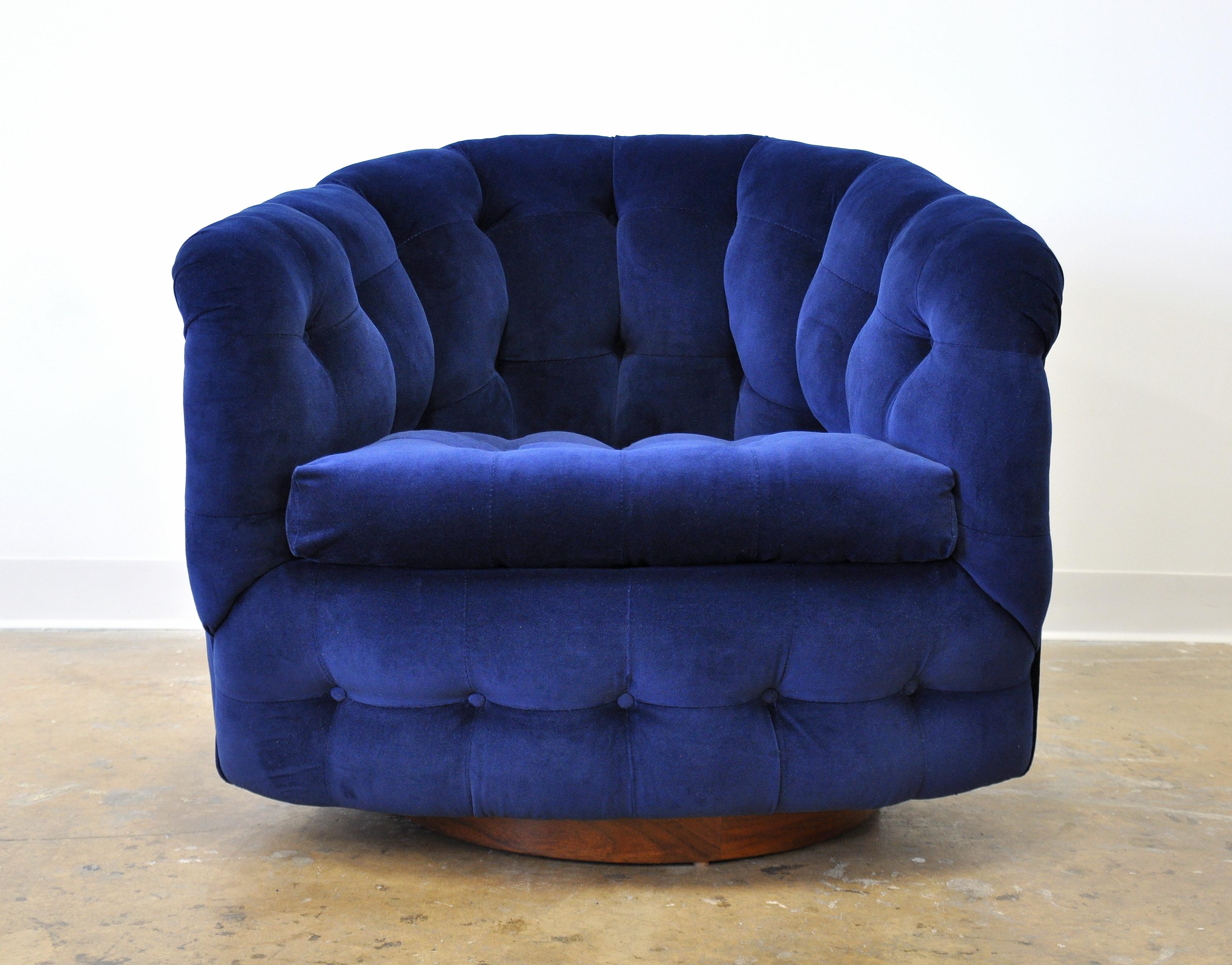 Milo Baughman for Thayer Coggin Blue Velvet Swivel Lounge Chair 12