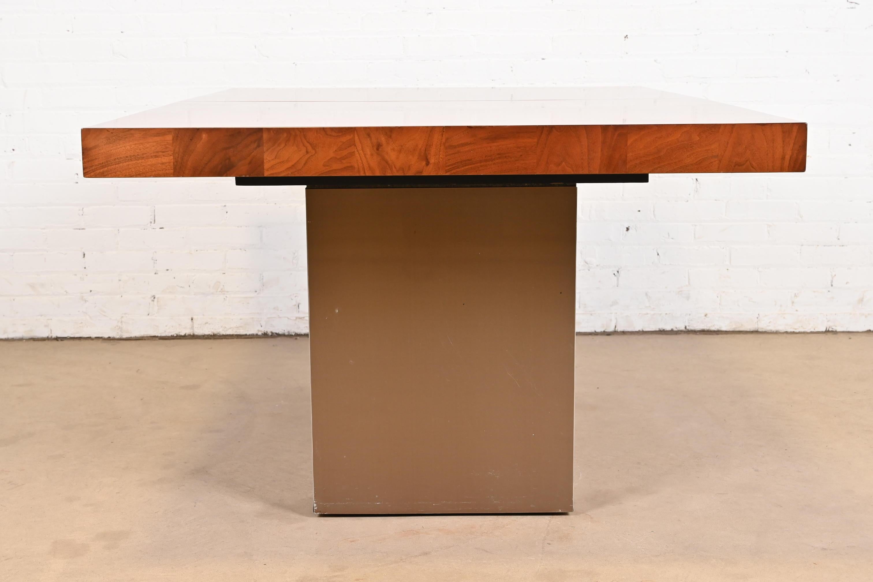 Milo Baughman for Thayer Coggin Burl Wood and Chrome Pedestal Dining Table 5