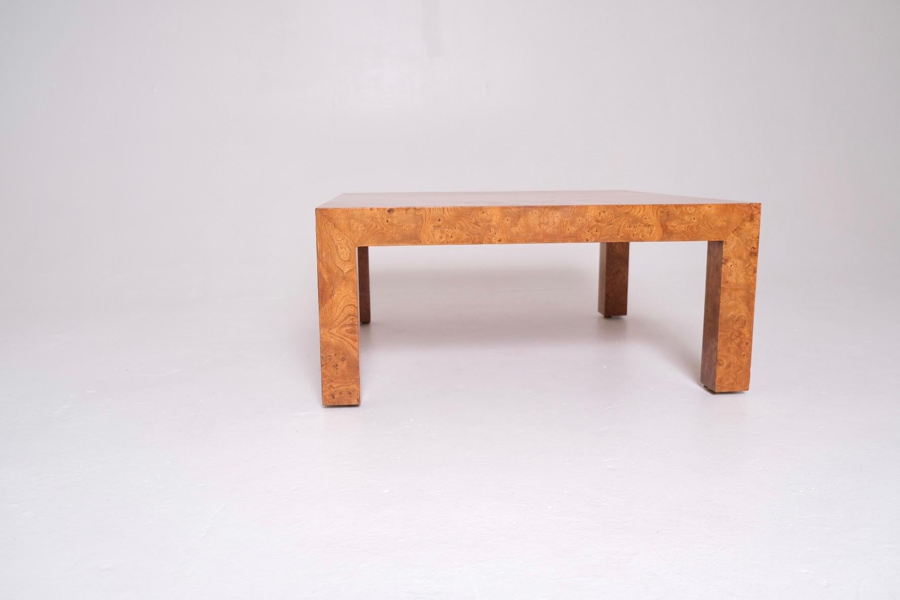 Table basse Parsons en bois de ronce, Milo Baughman pour Thayer Coggin, années 1970 Bon état - En vente à Los Angeles, CA