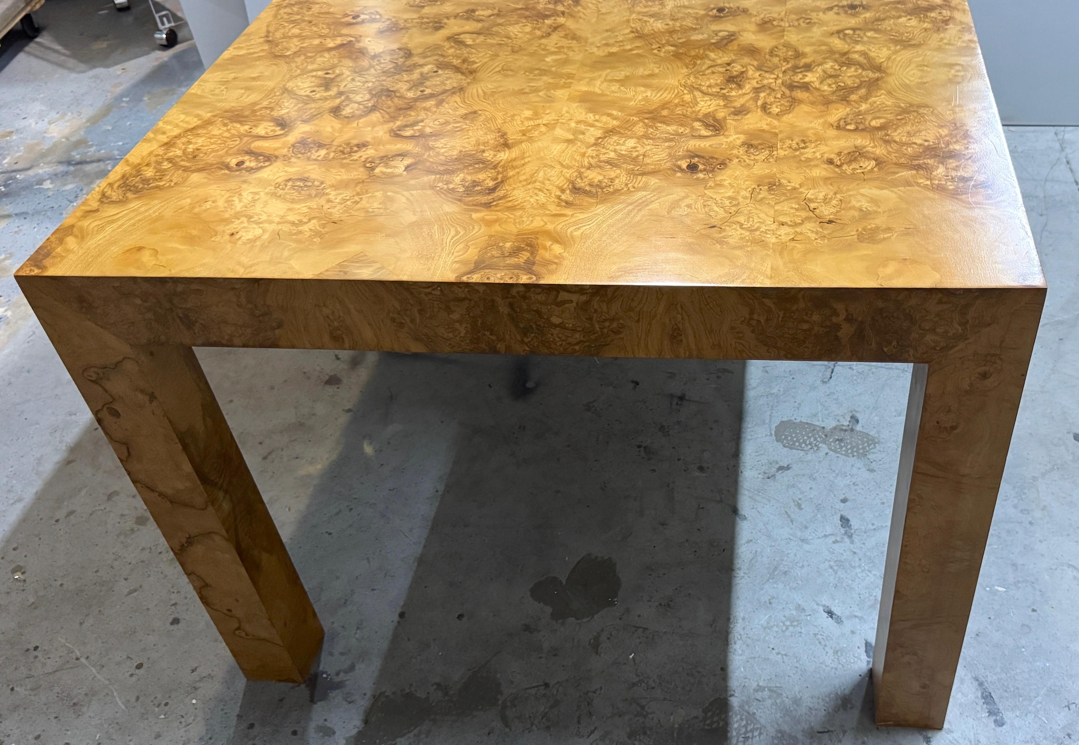 Milo Baughman para Thayer Coggin Mesa de comedor extensible Parsons de madera de arce, 2 hojas en venta 7