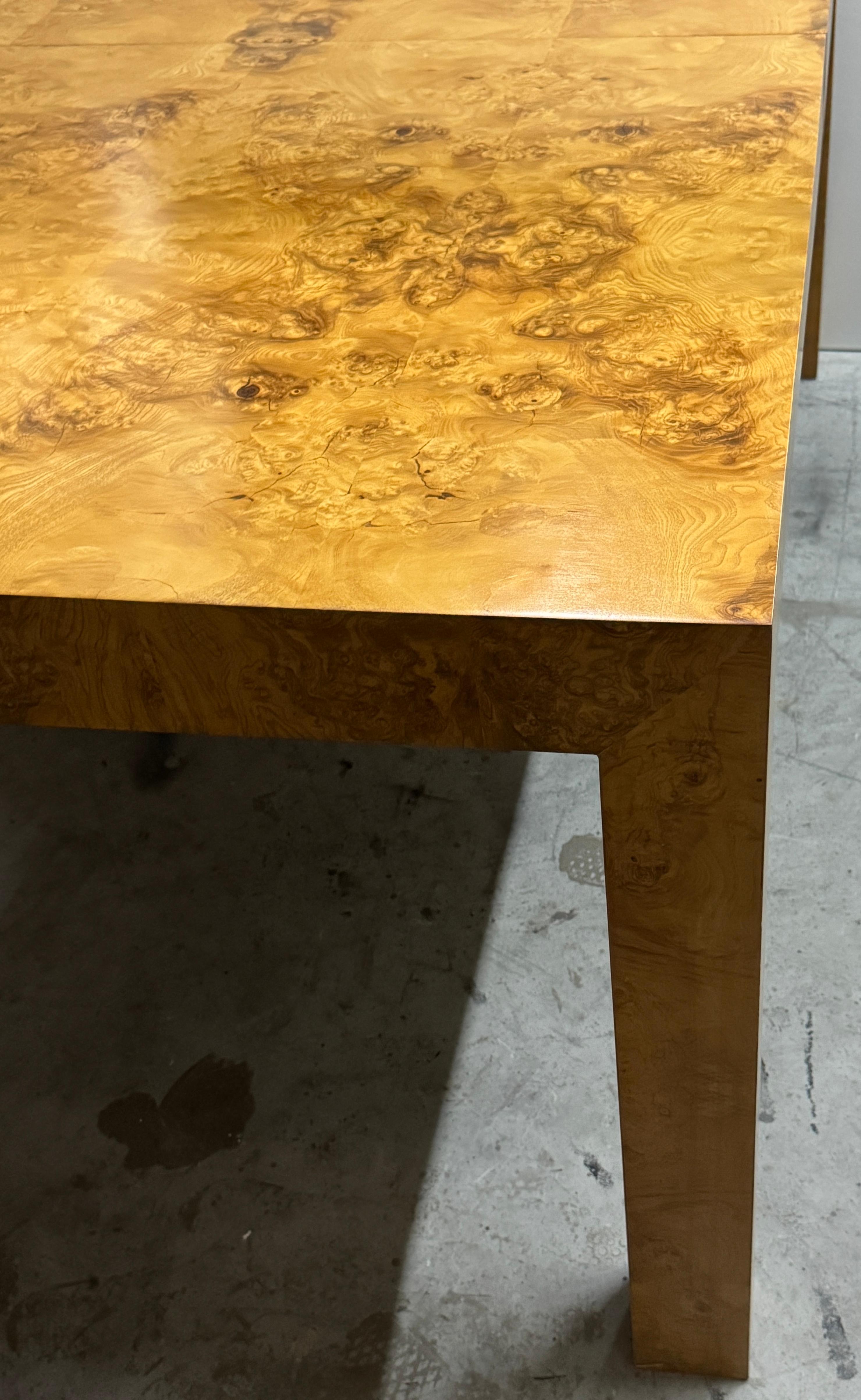 Milo Baughman para Thayer Coggin Mesa de comedor extensible Parsons de madera de arce, 2 hojas en venta 8