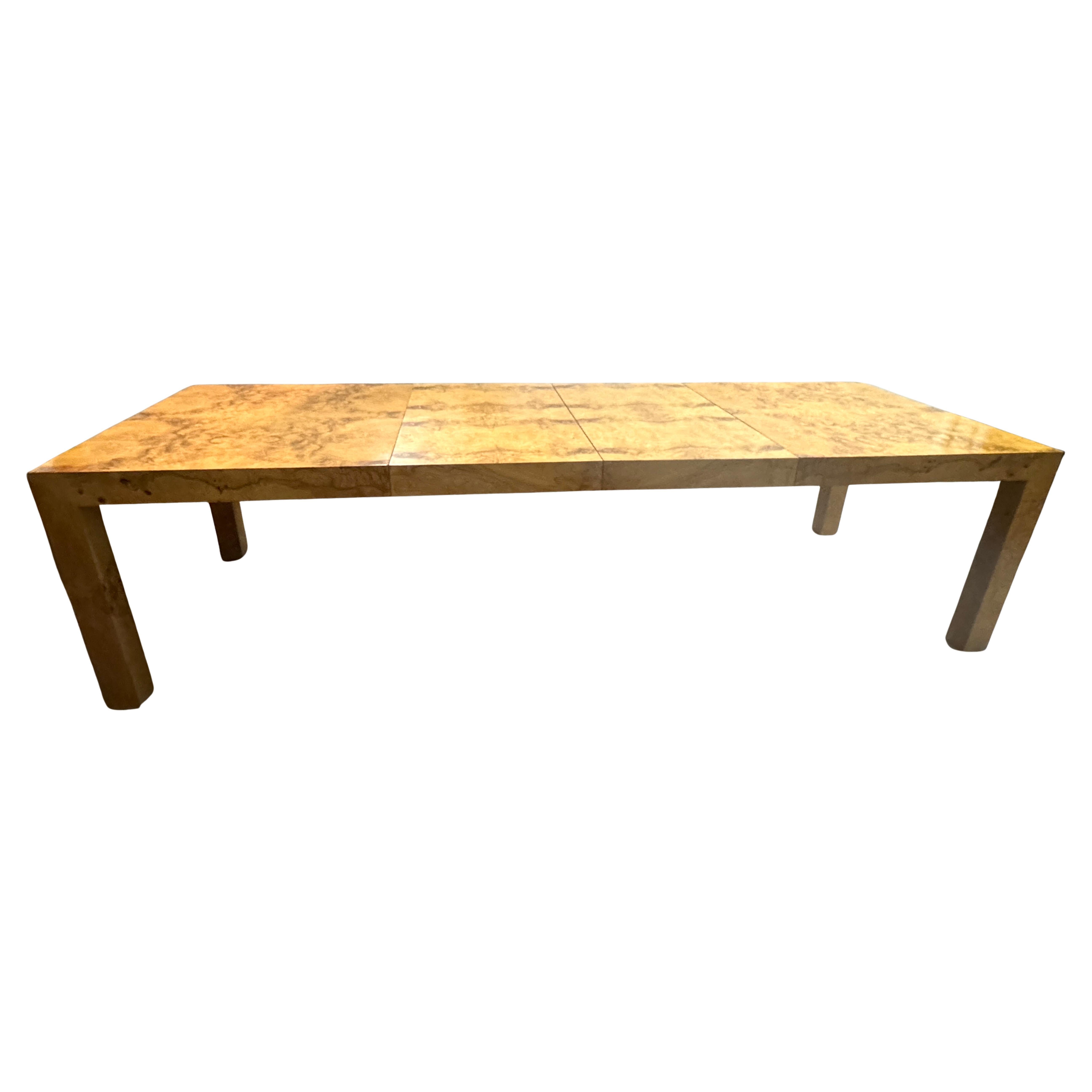 Milo Baughman para Thayer Coggin Mesa de comedor extensible Parsons de madera de arce, 2 hojas en venta