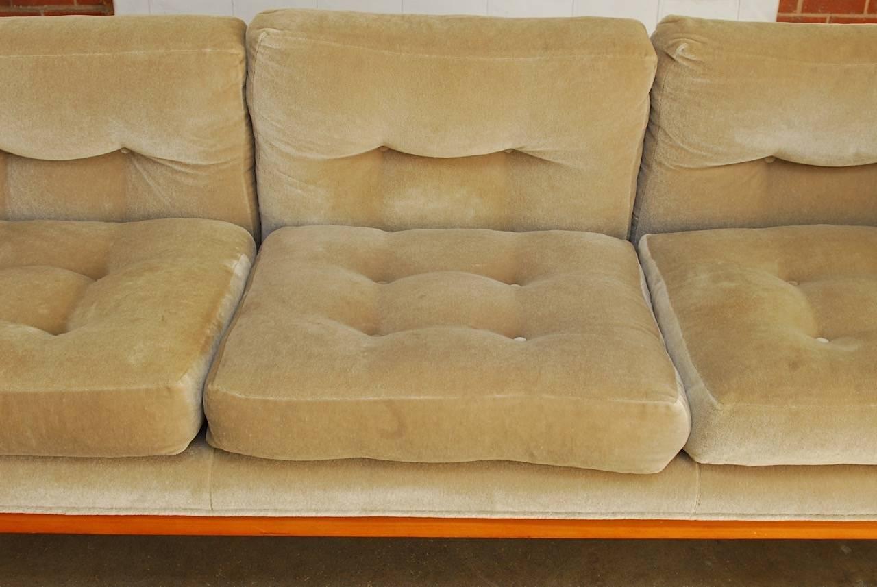 Milo Baughman for Thayer Coggin Case Sofa with Mohair In Good Condition In Rio Vista, CA
