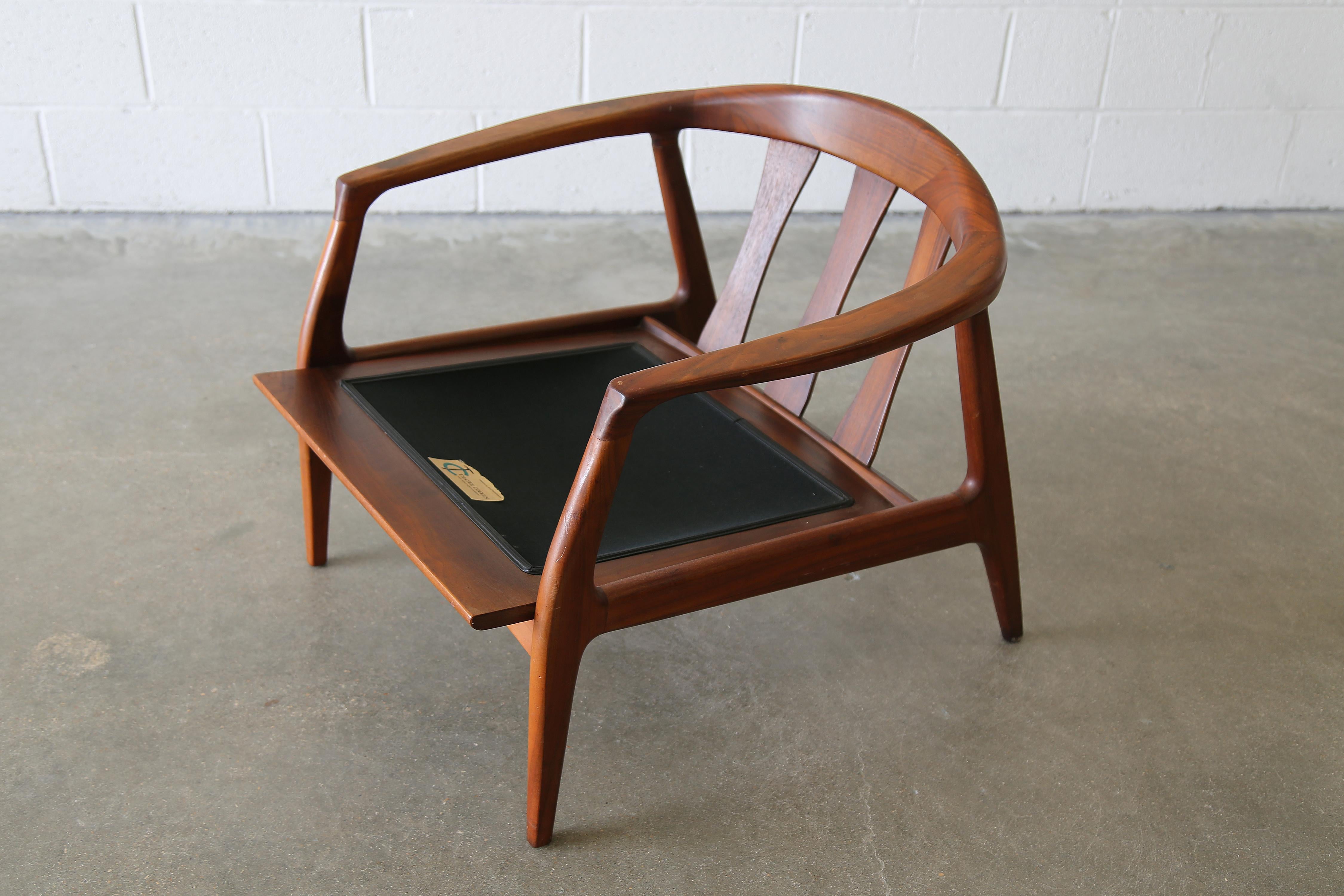 Milo Baughman for Thayer Coggin Cooper lounge Chair Solid Walnut 3