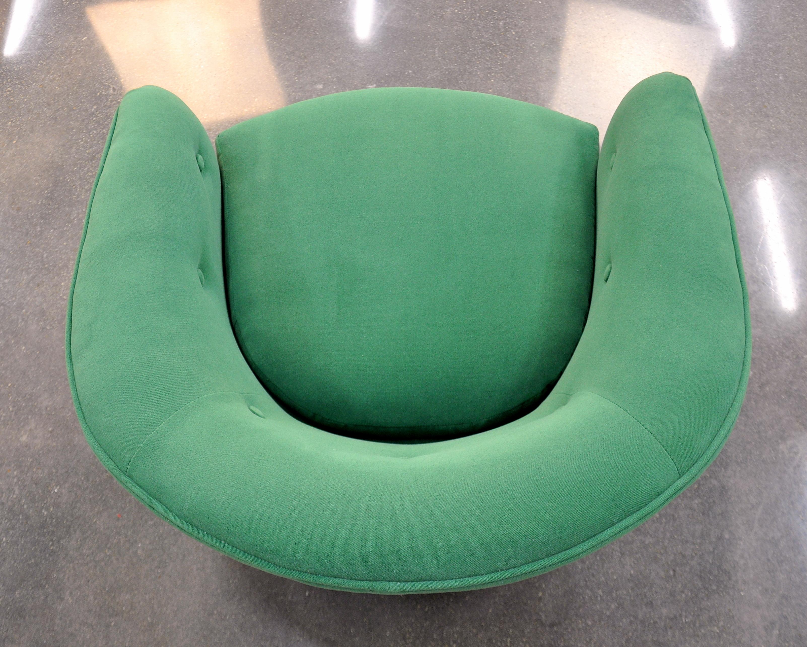Milo Baughman for Thayer Coggin Emerald Green Velvet Swivel Lounge Chair 1
